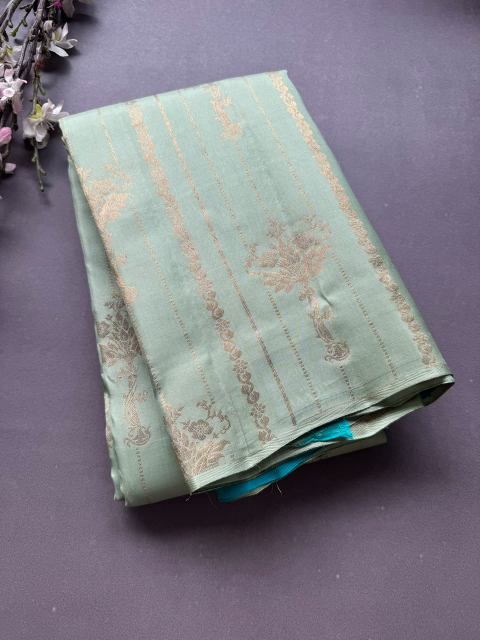 Pastel Green Pure Kanchi Silk Saree (Weaving Mistake)