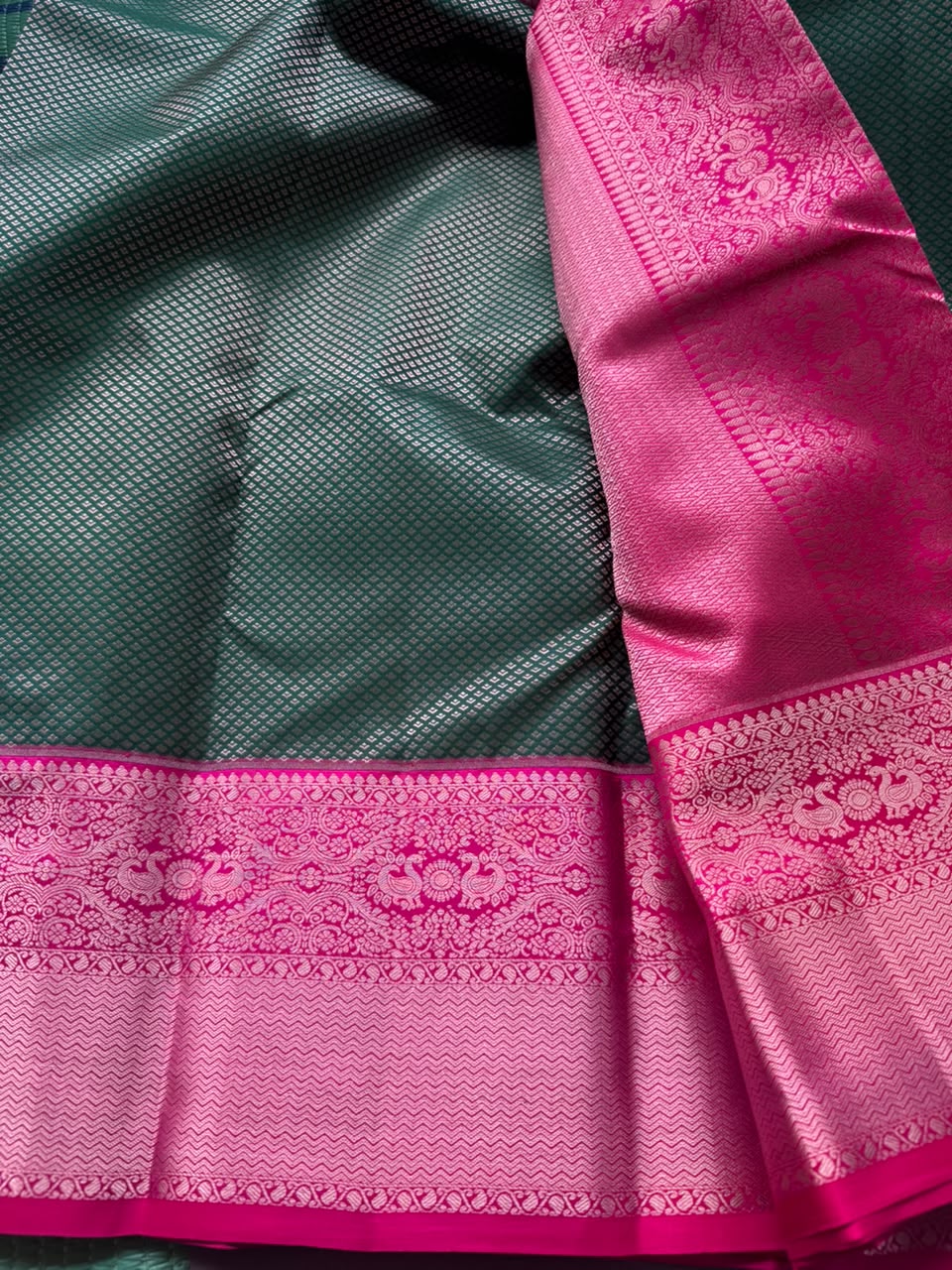 Bottle Green Pure Kanchi Silk Saree (Weaving Mistake)