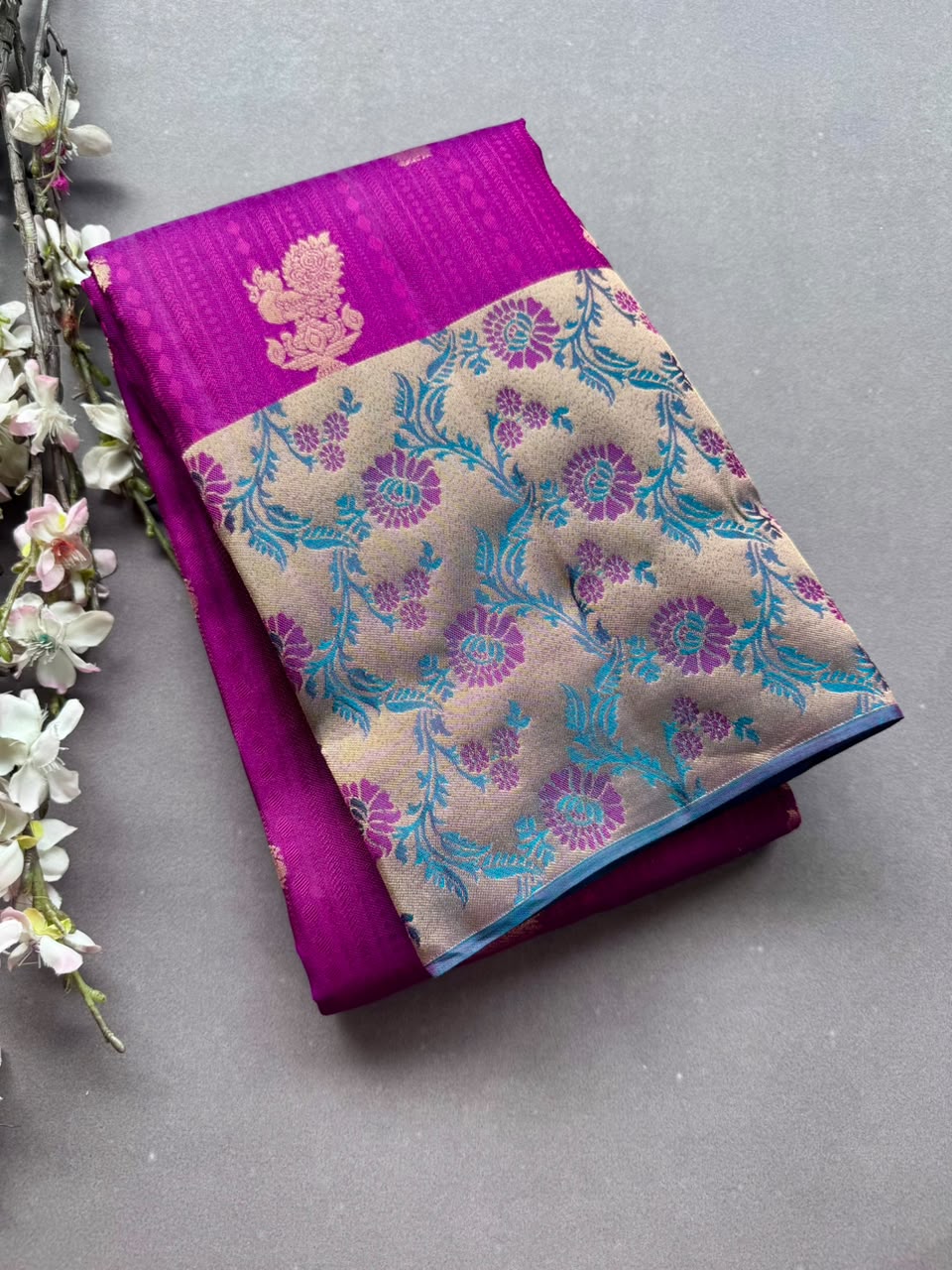 Magenta Pure Kanchi Silk Saree (Weaving Mistake)