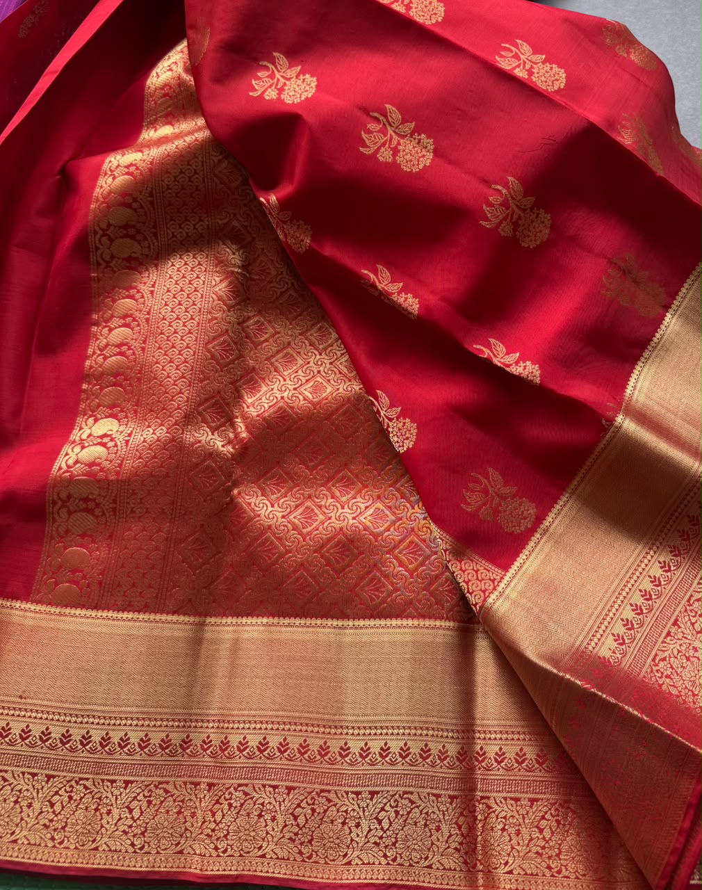 Red Pure Kanchi Silk Saree (Weaving Mistake)