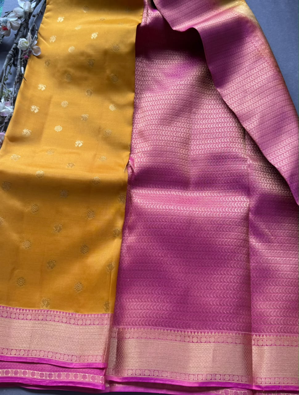 Mustard Pure Kanchi Silk Saree (Weaving Mistake)
