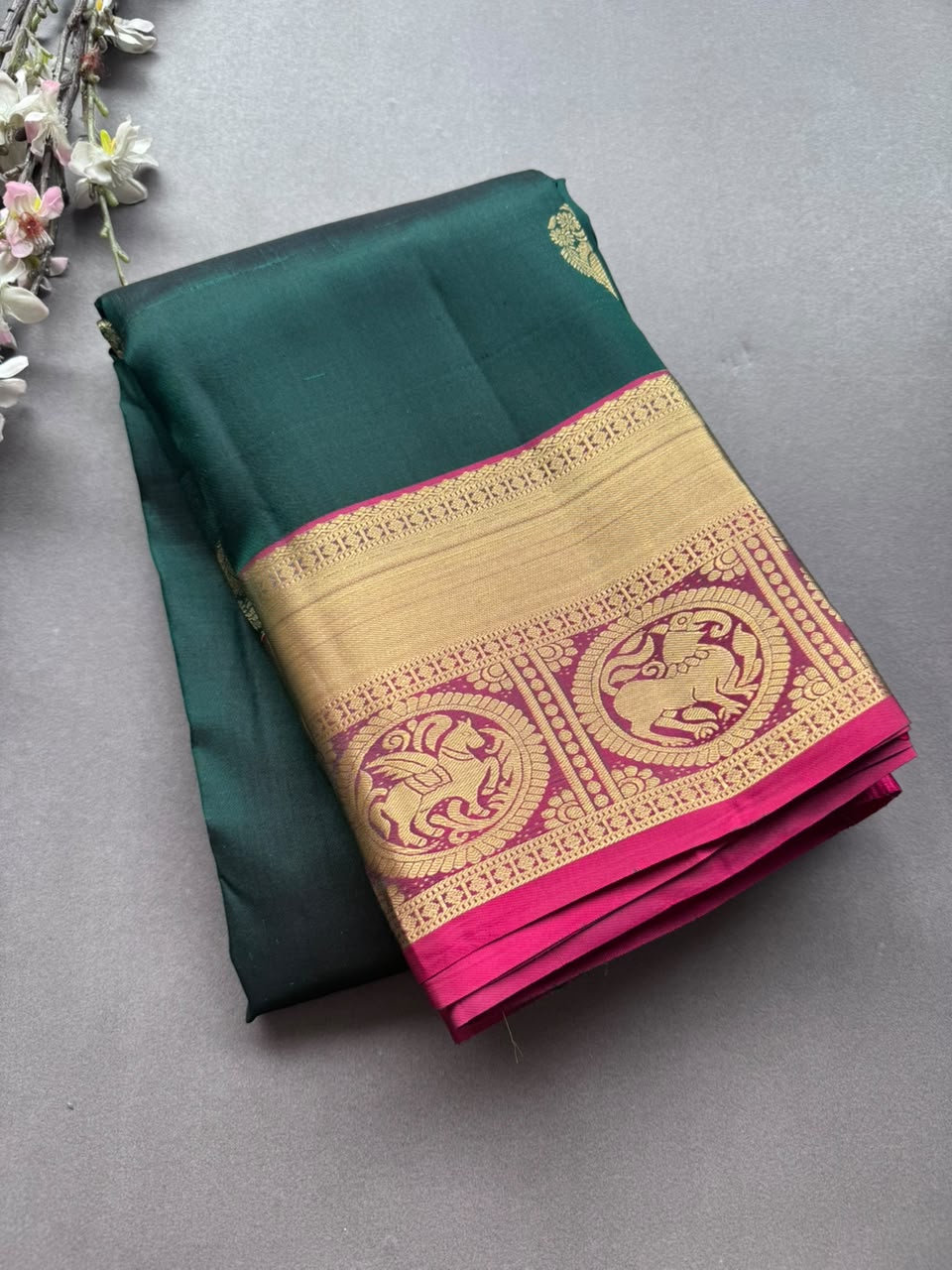 Bottle Green Pure Kanchi Silk Saree (Weaving Mistake)