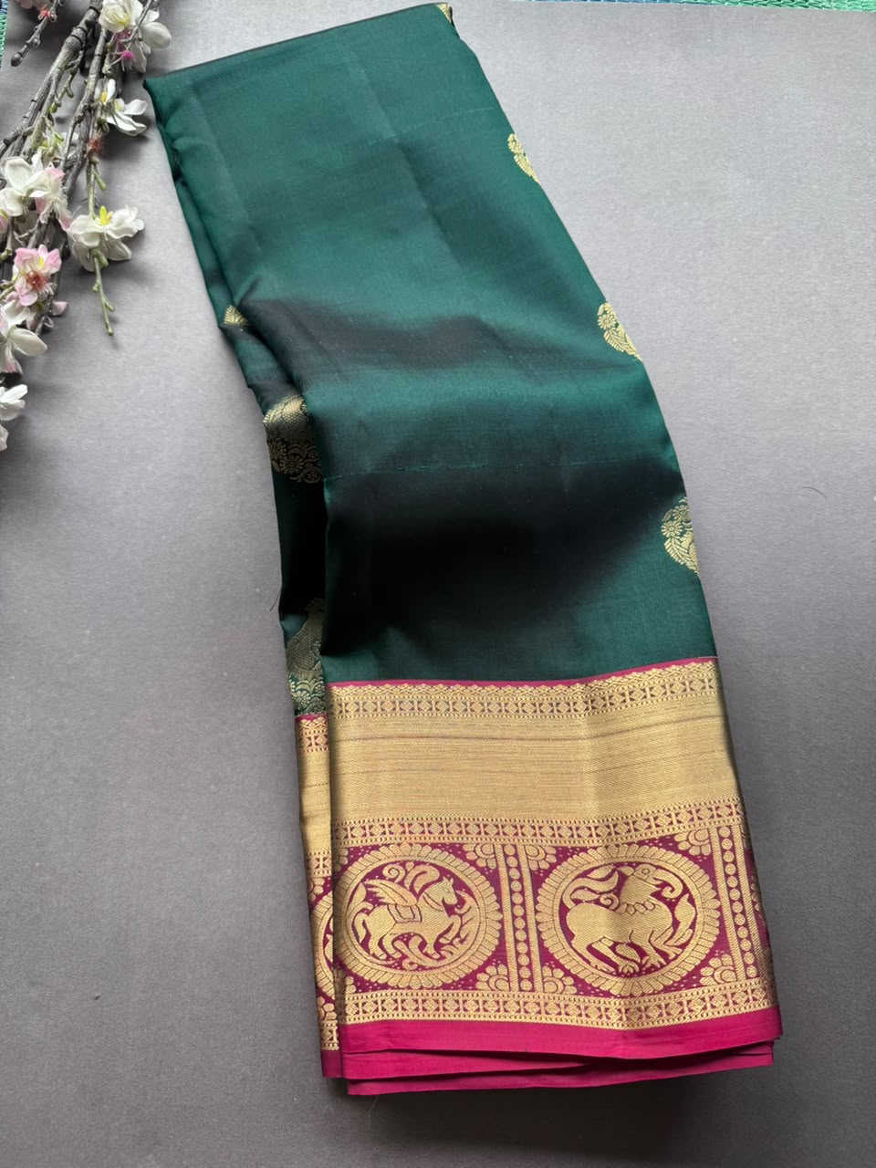 Bottle Green Pure Kanchi Silk Saree (Weaving Mistake)