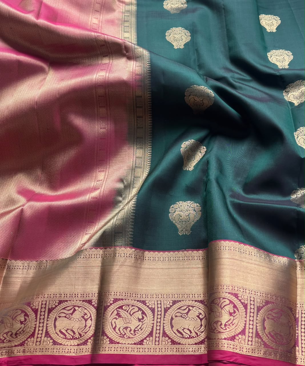 Bottle Green Pure Kanchi Silk Saree (Weaving Mistake)