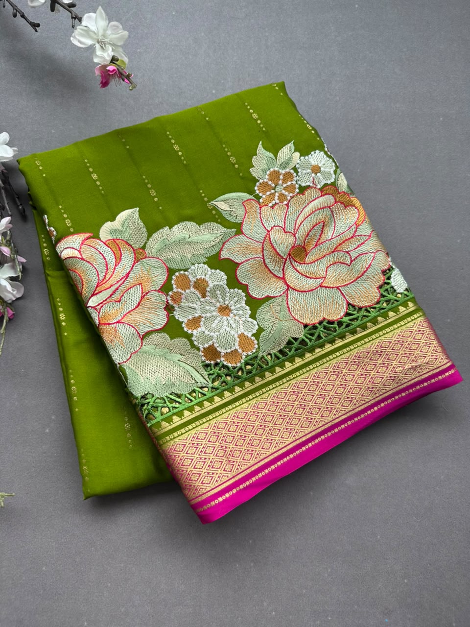 Mehendi Green Cutwork Embroidery Pure Mysore Crepe Silk Saree 108