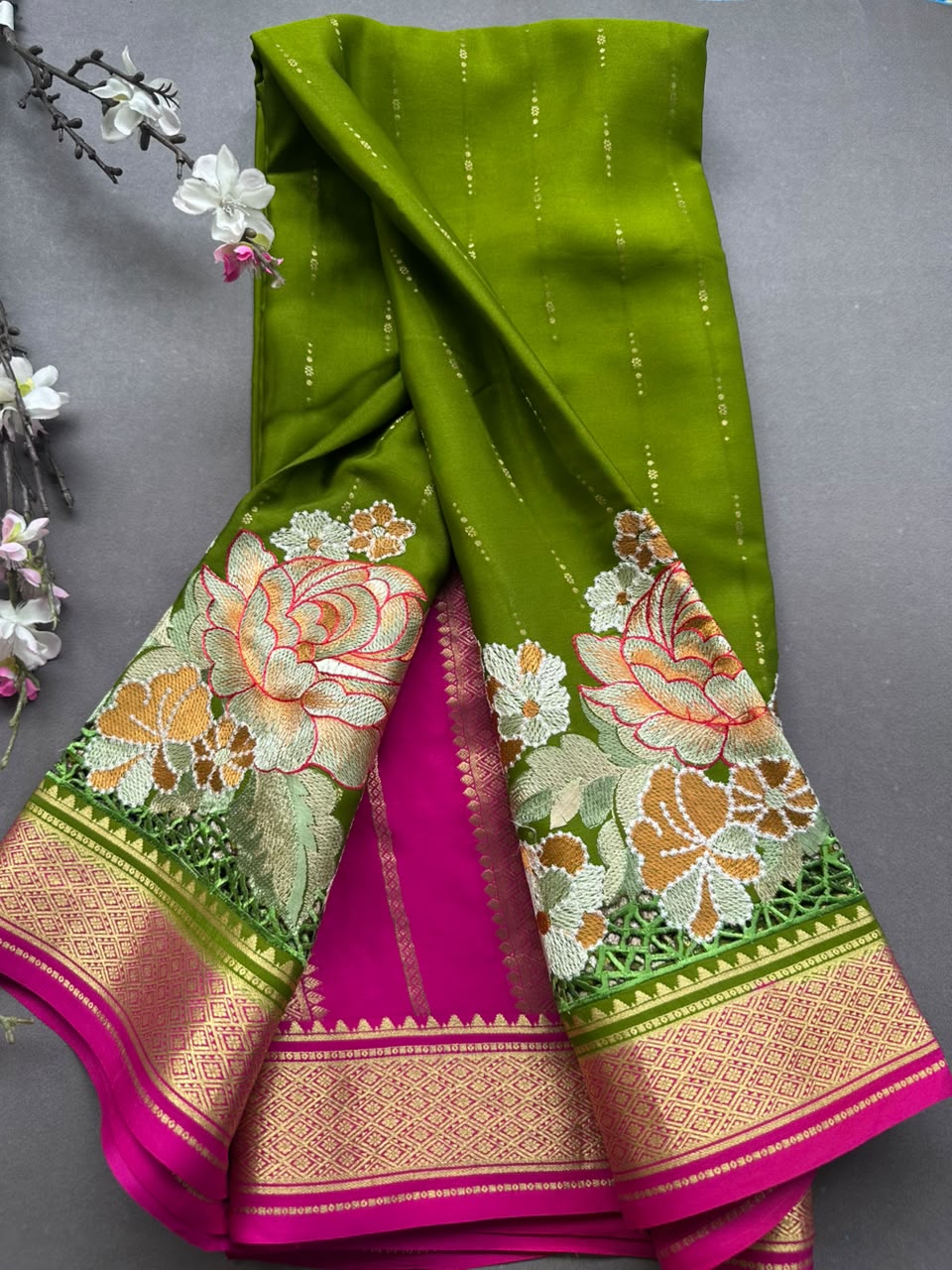 Mehendi Green Cutwork Embroidery Pure Mysore Crepe Silk Saree 108