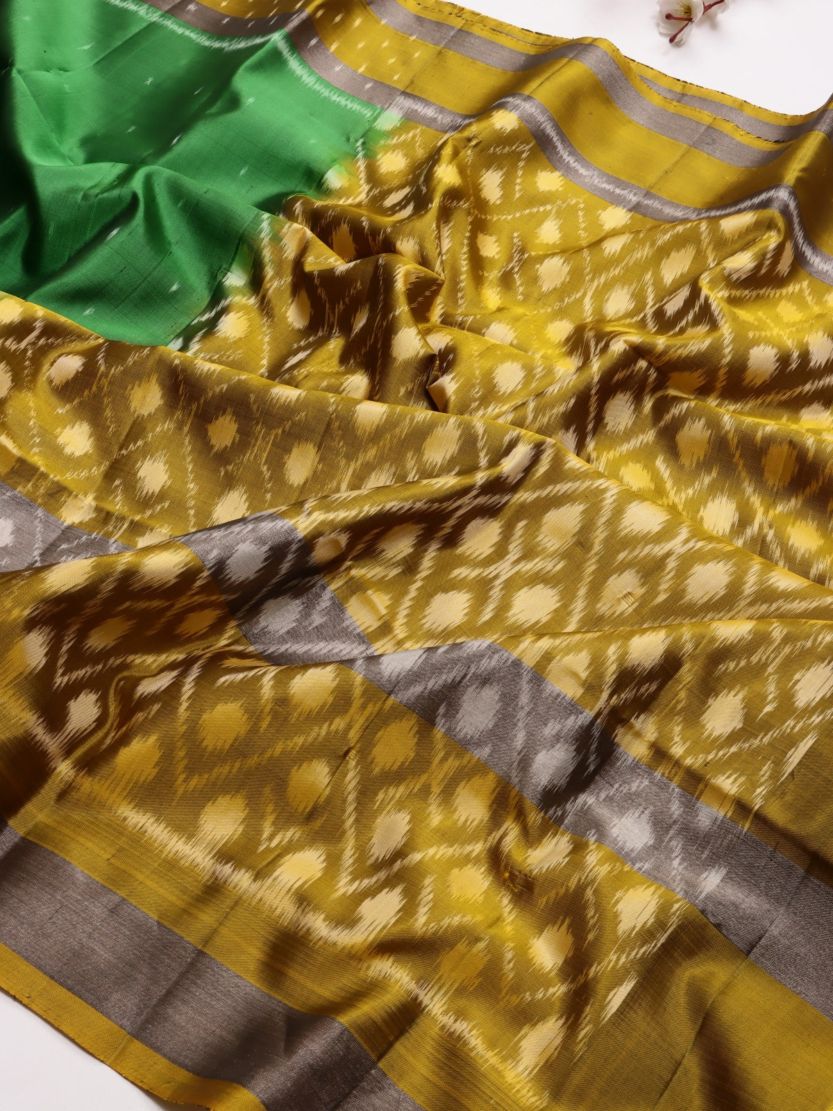 Green Pure Kanchi Soft Silk Saree (Swara)