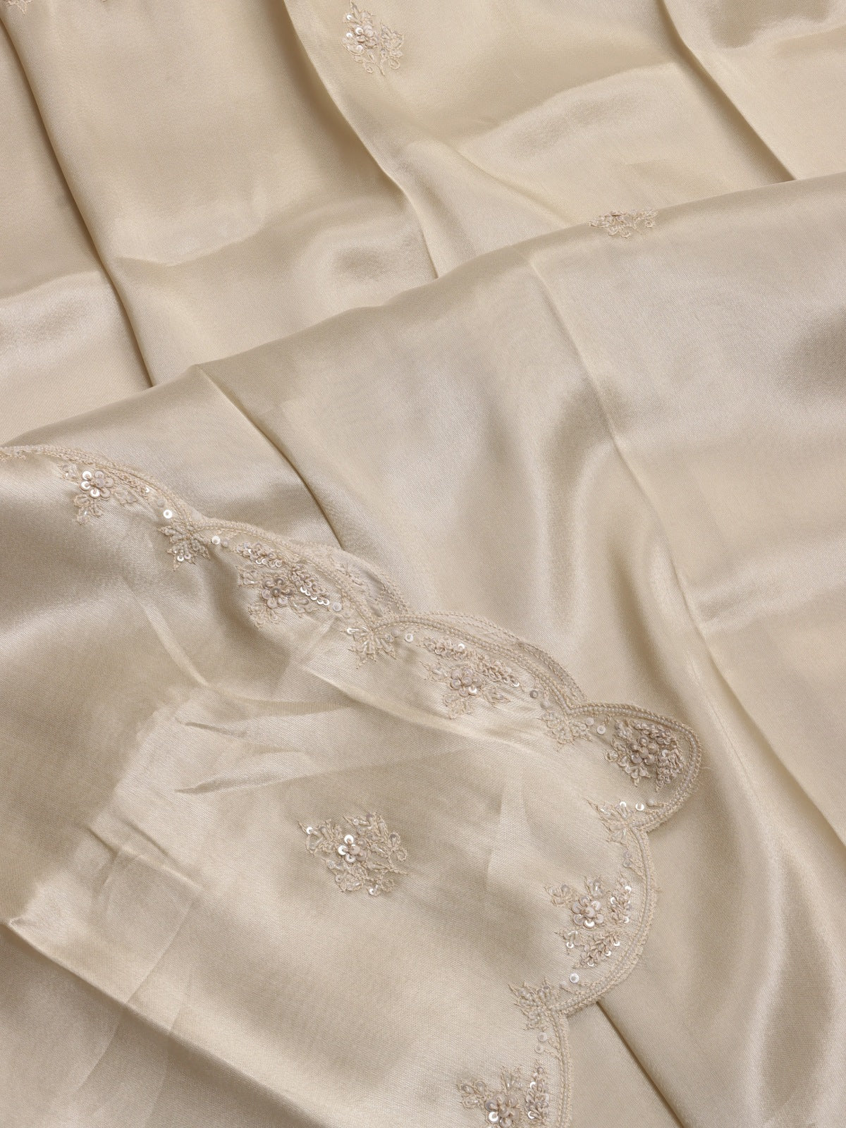 White Pure Kanchi Tissue Silk Bridal Wear Saree (Swara)