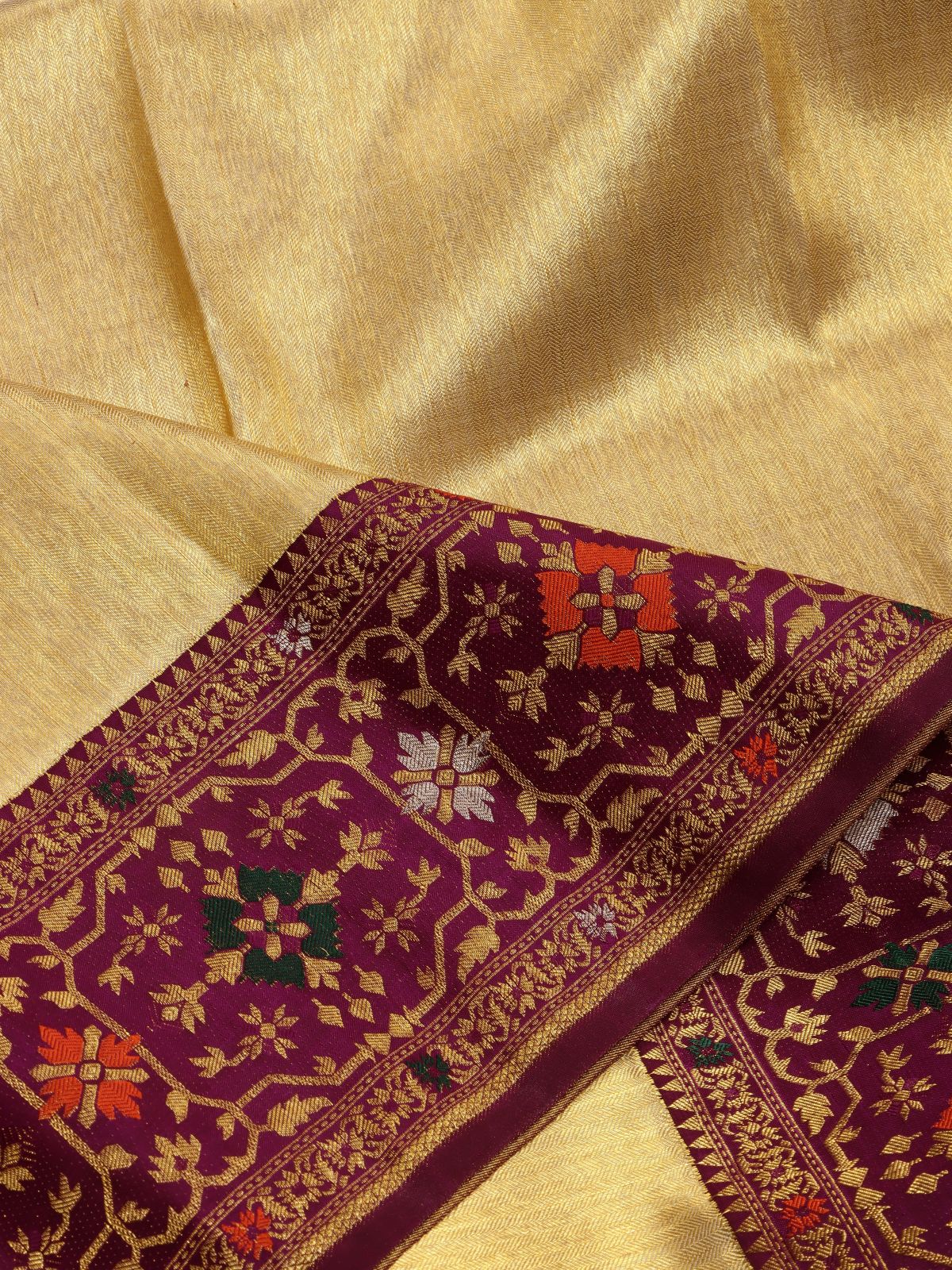 Gold Pure Kanchi Tissue Silk Paithani Border Saree (Swara)