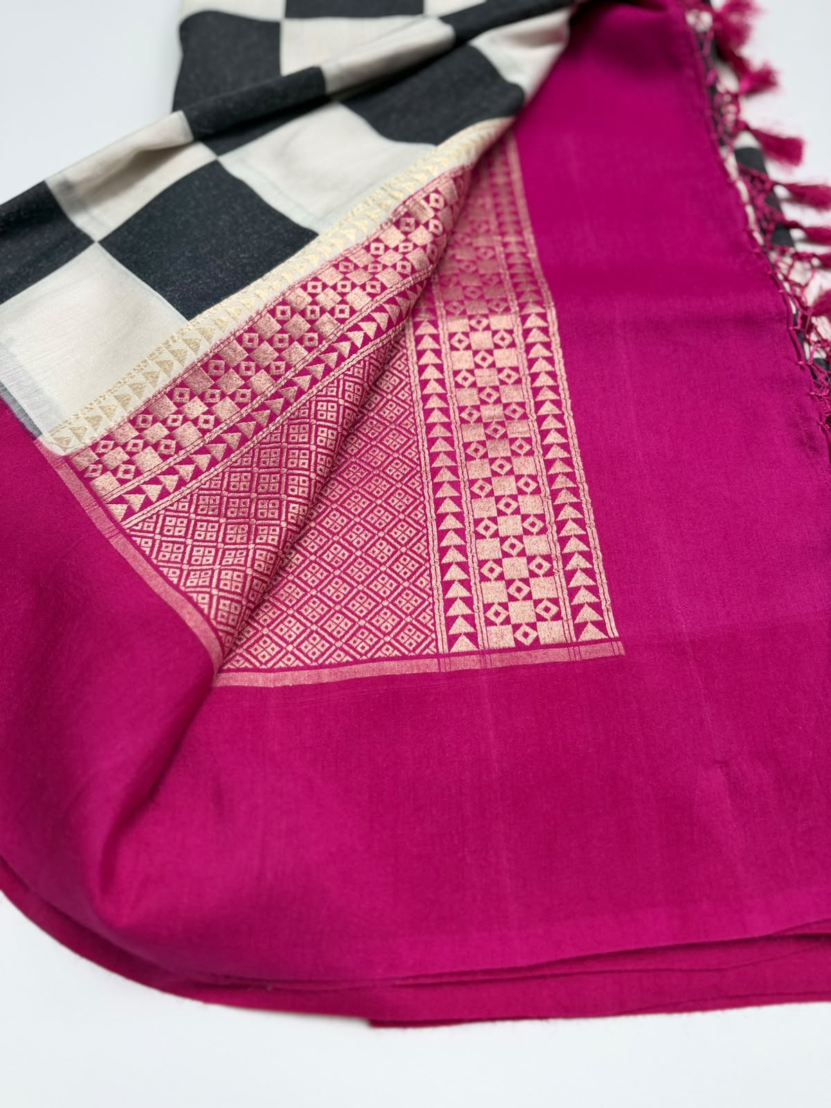 Black n White Checks Pure Moonga Silk Saree (Swara)