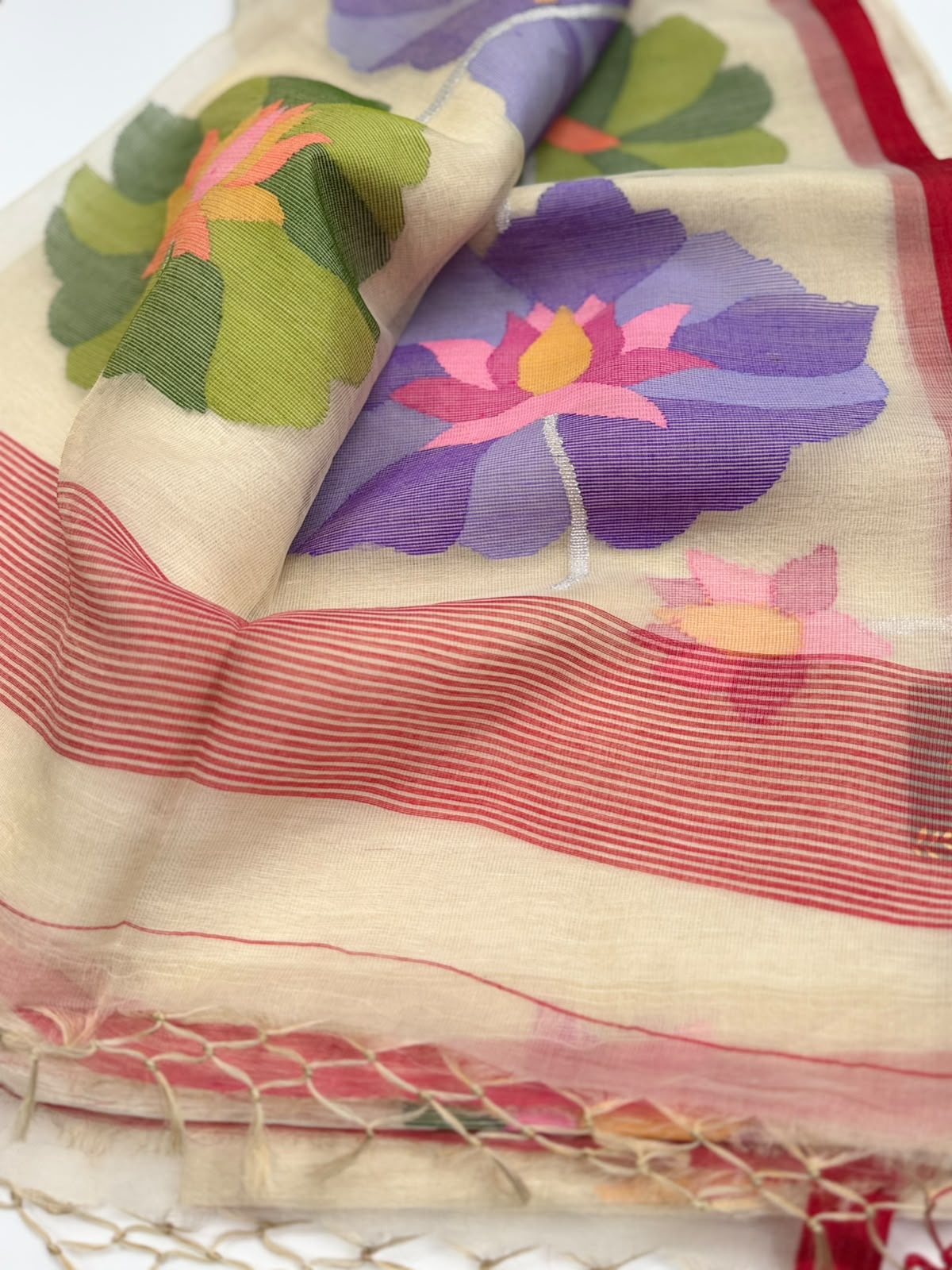 Cream Jamdani Tussar Saree (Swara)