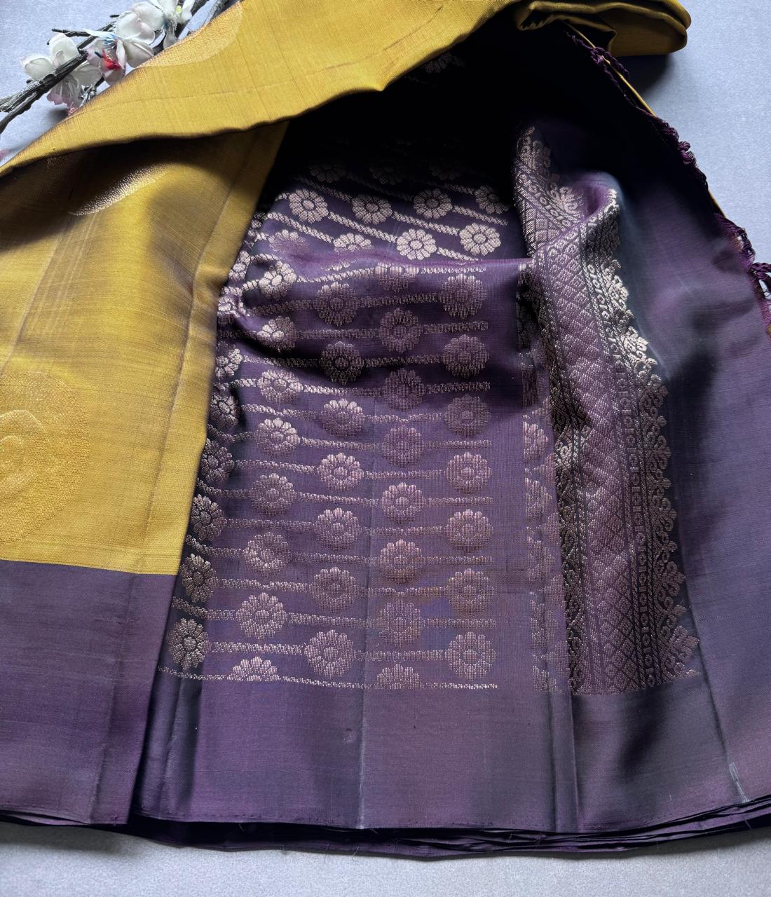 Mustard Pure Kanchi Silk Saree (Weaving Mistake)