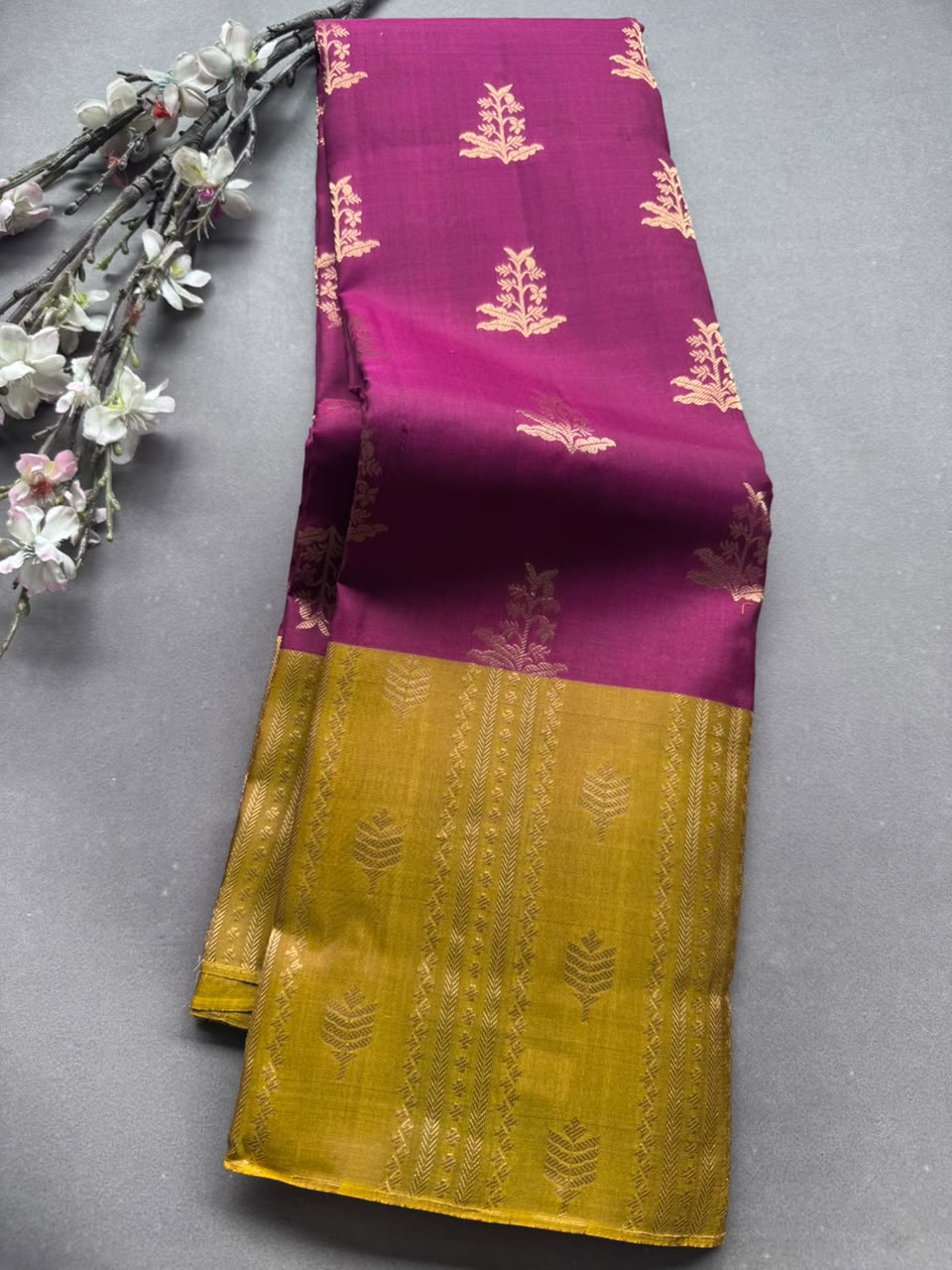 Maroon Pure Kanchi Silk Saree (Weaving Mistake)