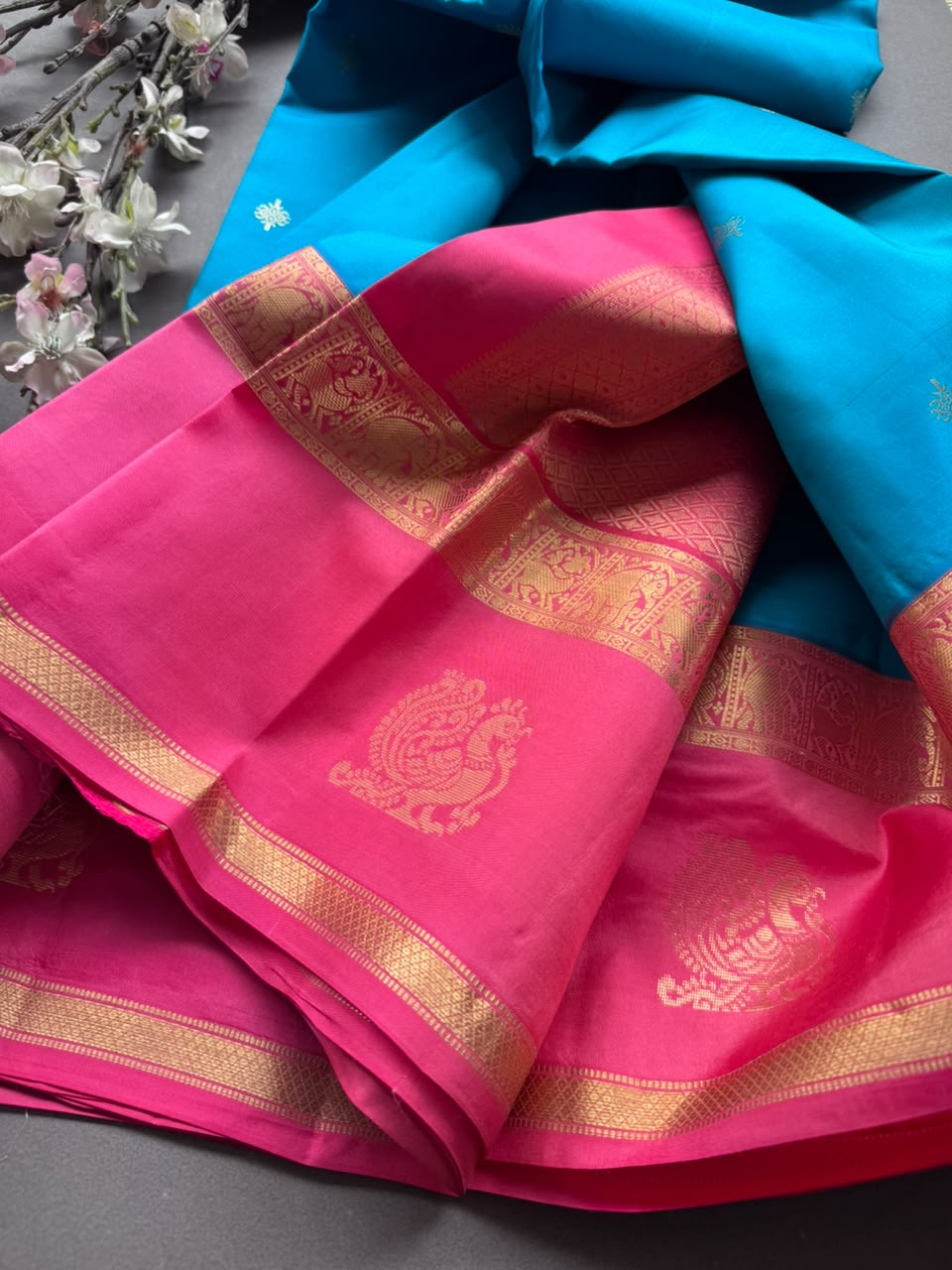 Sky Blue Pure Kanchi Silk Saree (Weaving Mistake)