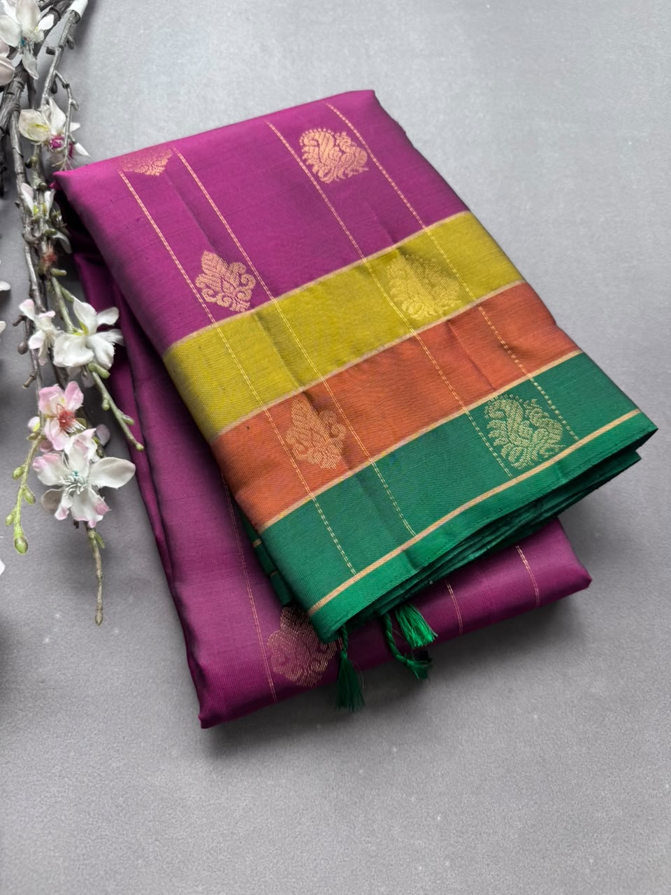 Magenta Pure Kanchi Silk Saree (Weaving Mistake)