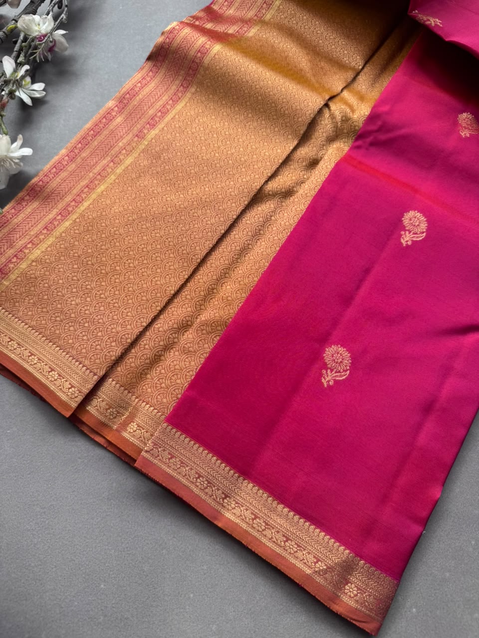 Pink Pure Kanchi Silk Saree (Weaving Mistake)