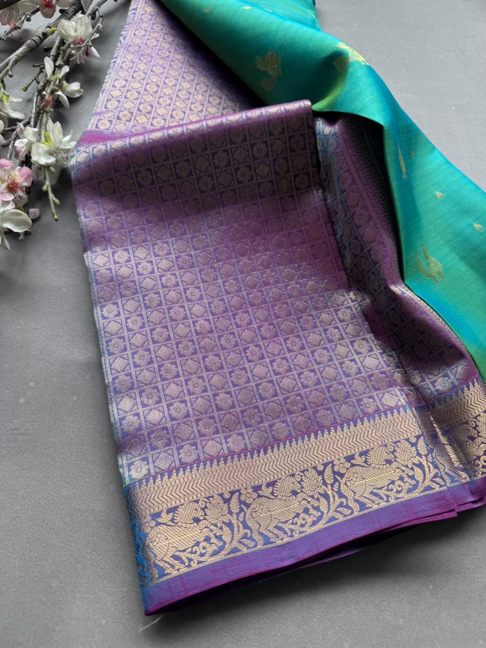 Sea Green Pure Kanchi Silk Saree (Weaving Mistake)