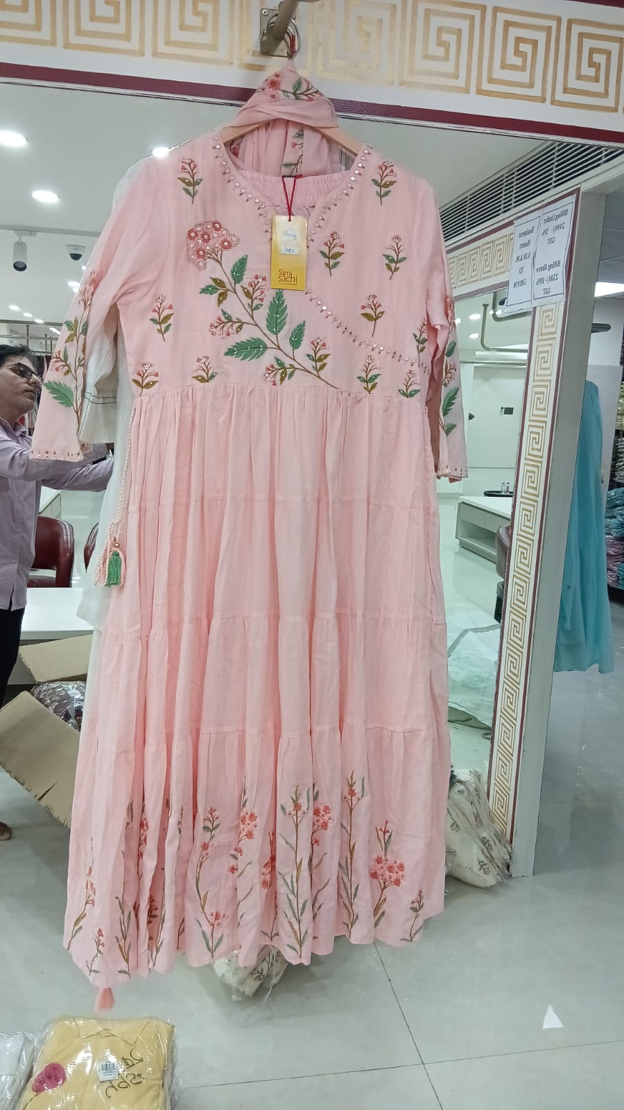 Baby Pink Mul Cotton Hand Embroidery Anarkali Kurtha 882