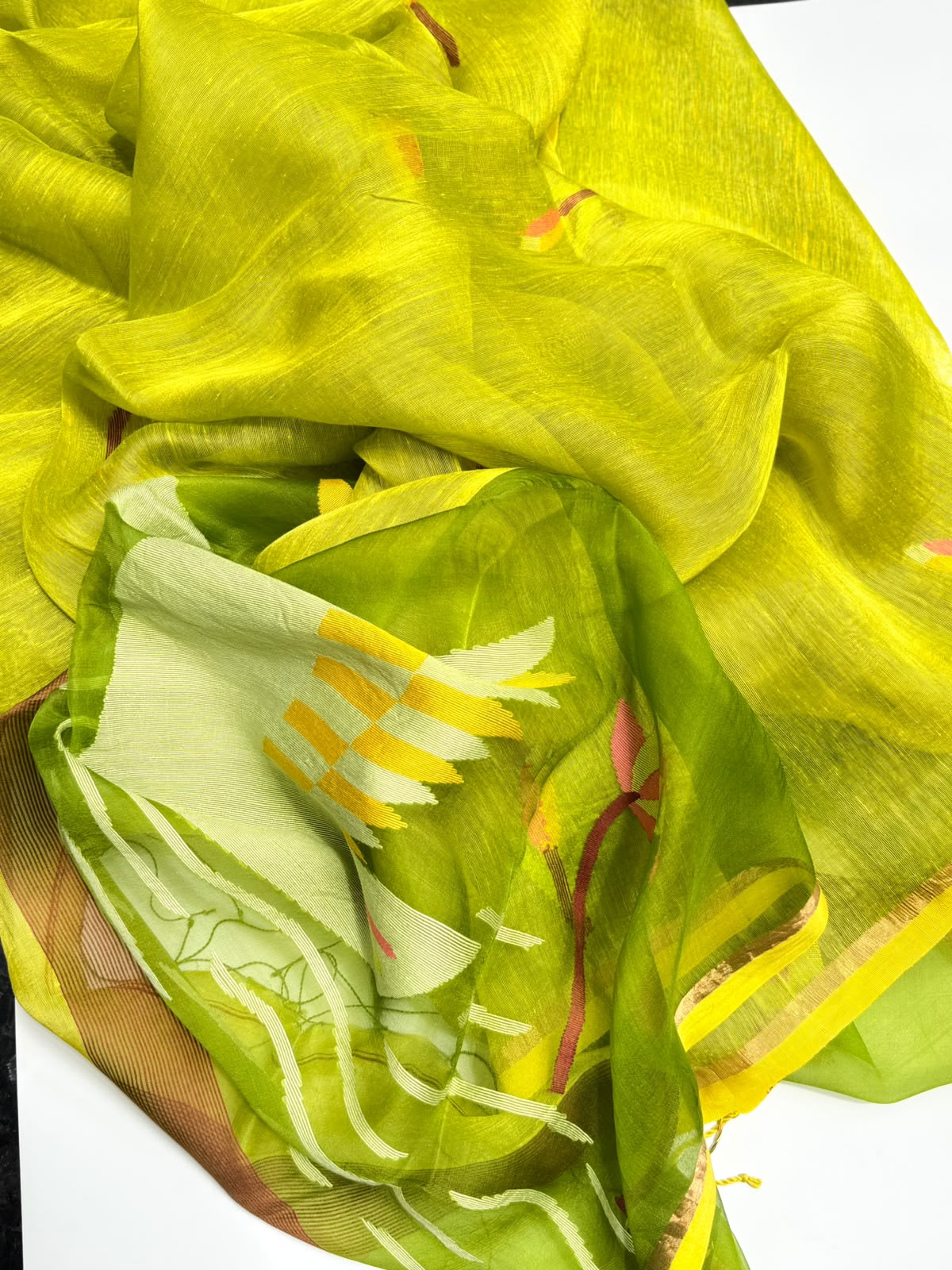 Green Jamdani Tussar Saree (Swara)