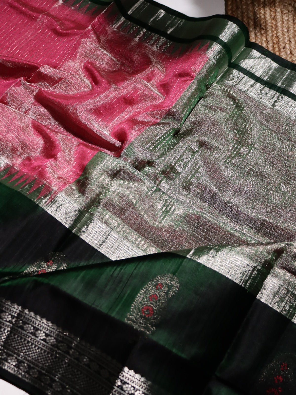 Pink Venkatagiri Tissue Silk Saree (Swara)