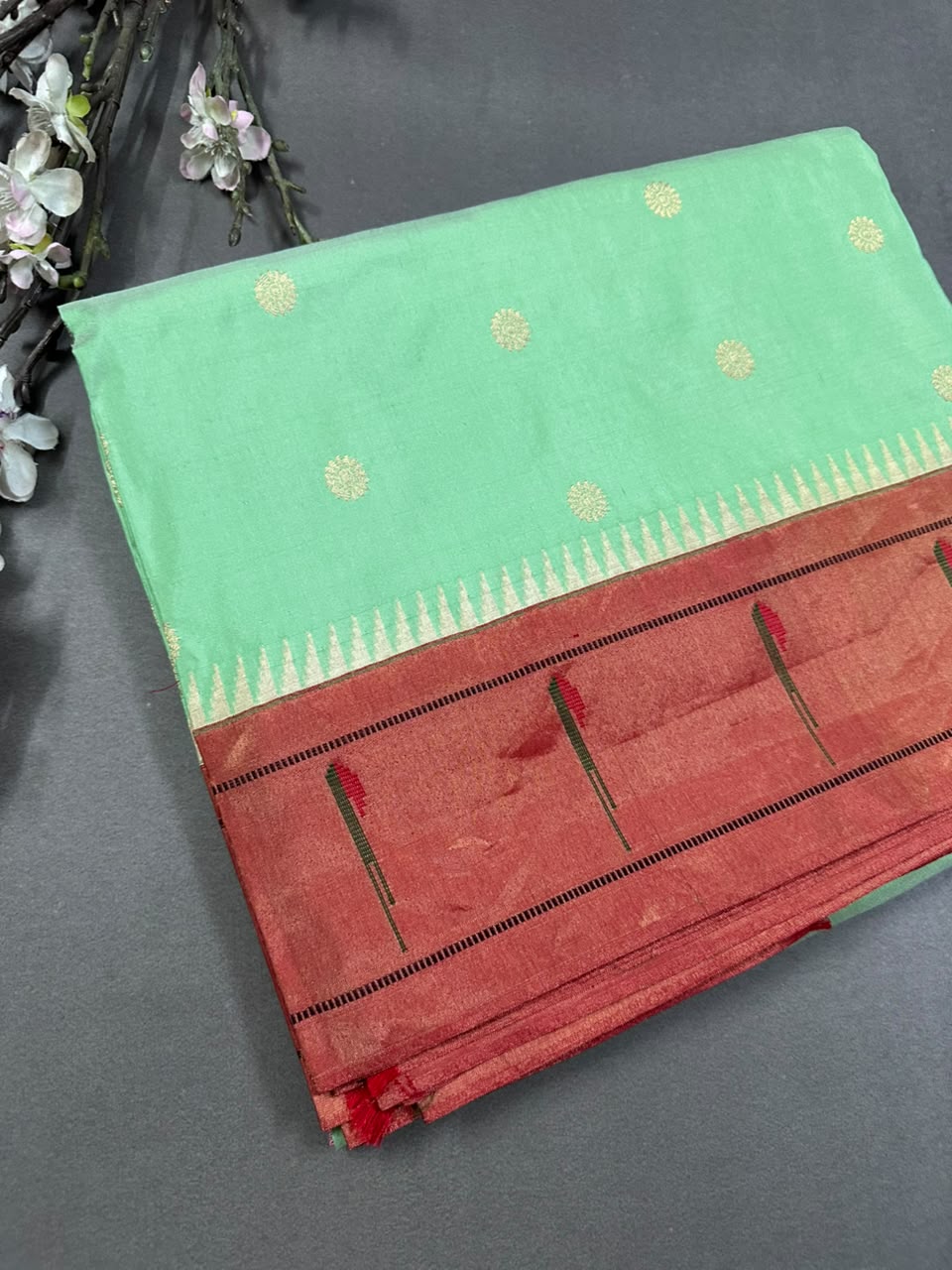 Pastel Green Pure Paithani Silk Saree (Swara)