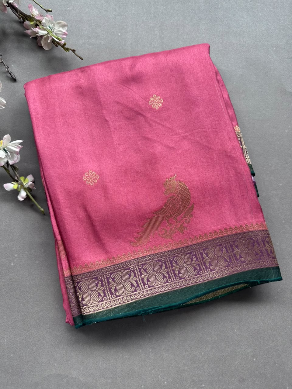 Onion soft semi crepe saree 108