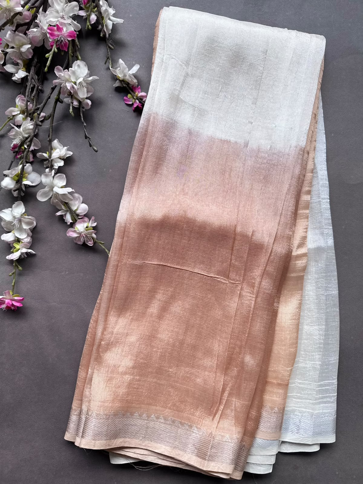 Beige n Cream Mangalgiri Silk Saree 108