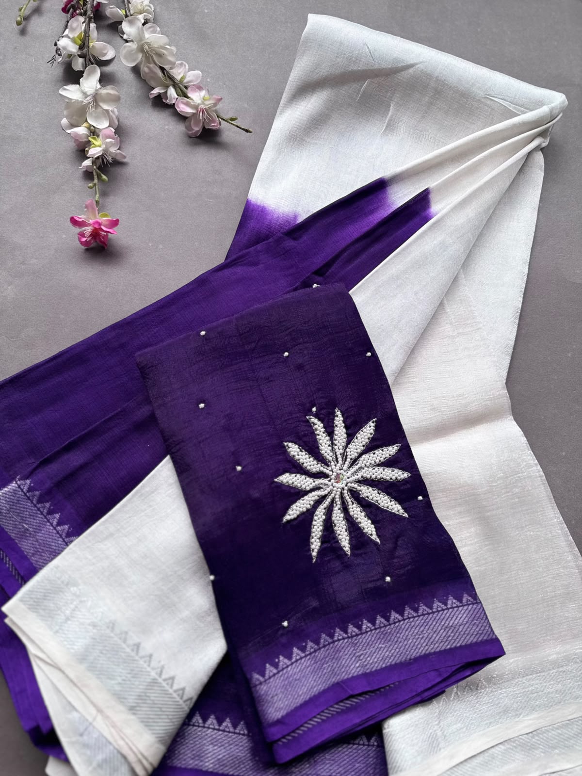 Purple n Cream Mangalgiri Silk Saree 108