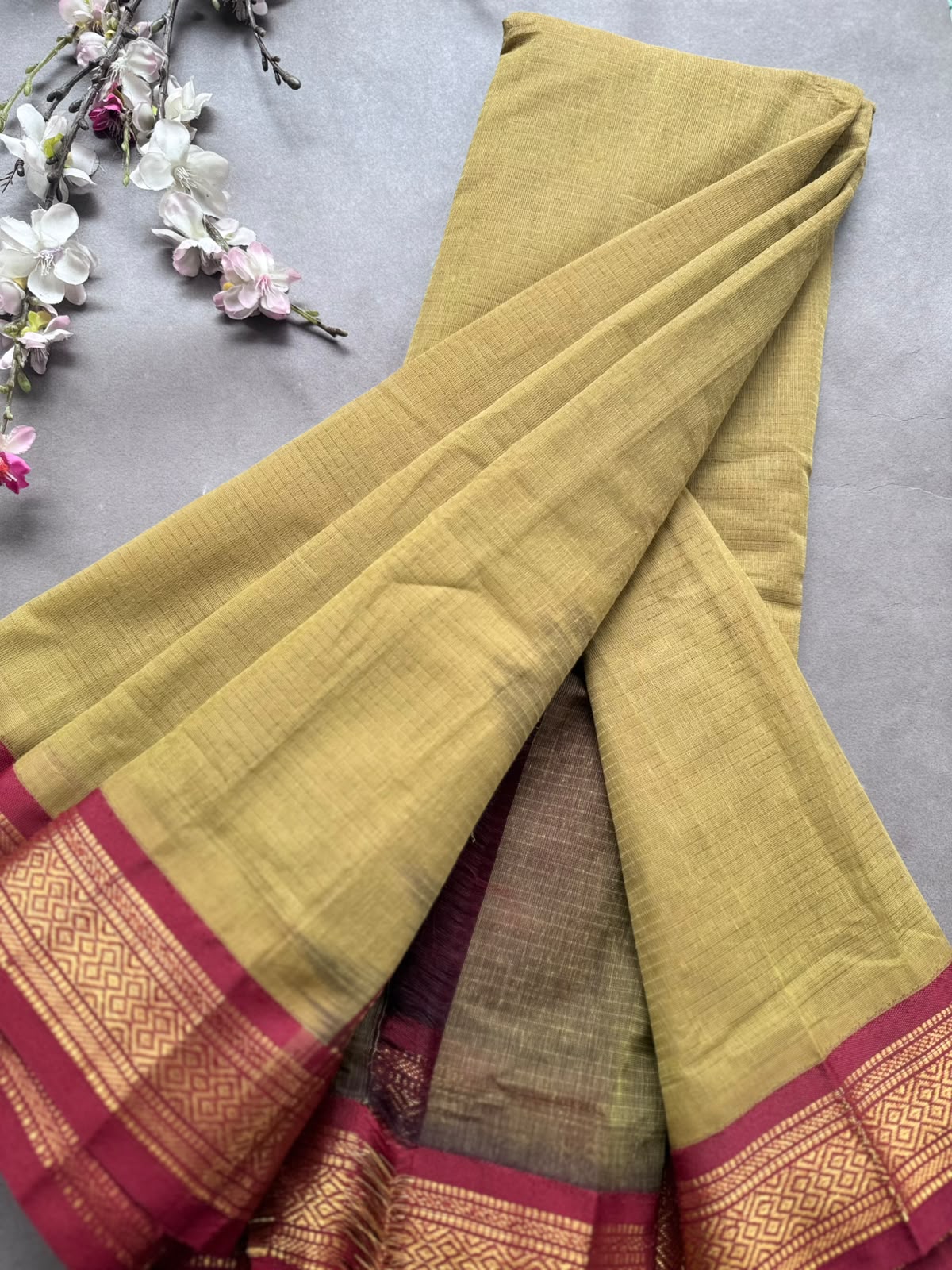 Khaki Pure Gadwal Cotton Saree 108