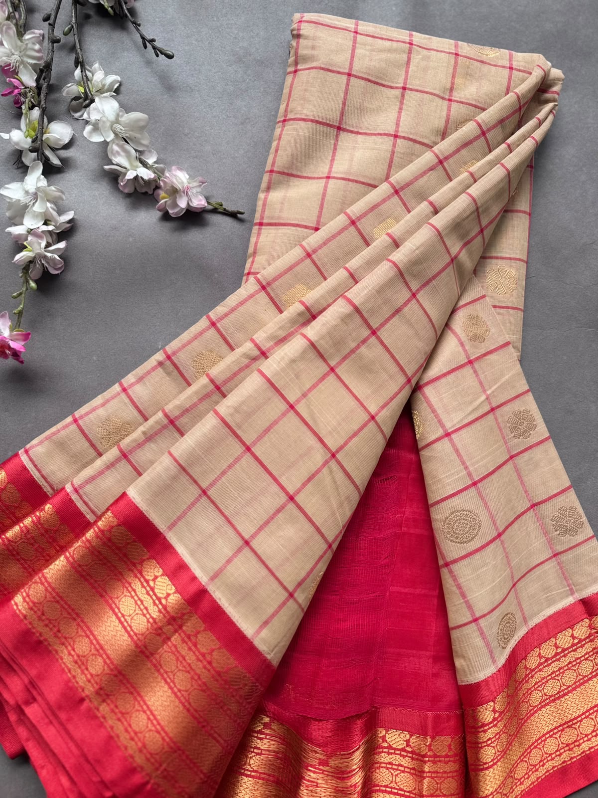 Beige Checks Pure Gadwal Cotton Saree 108
