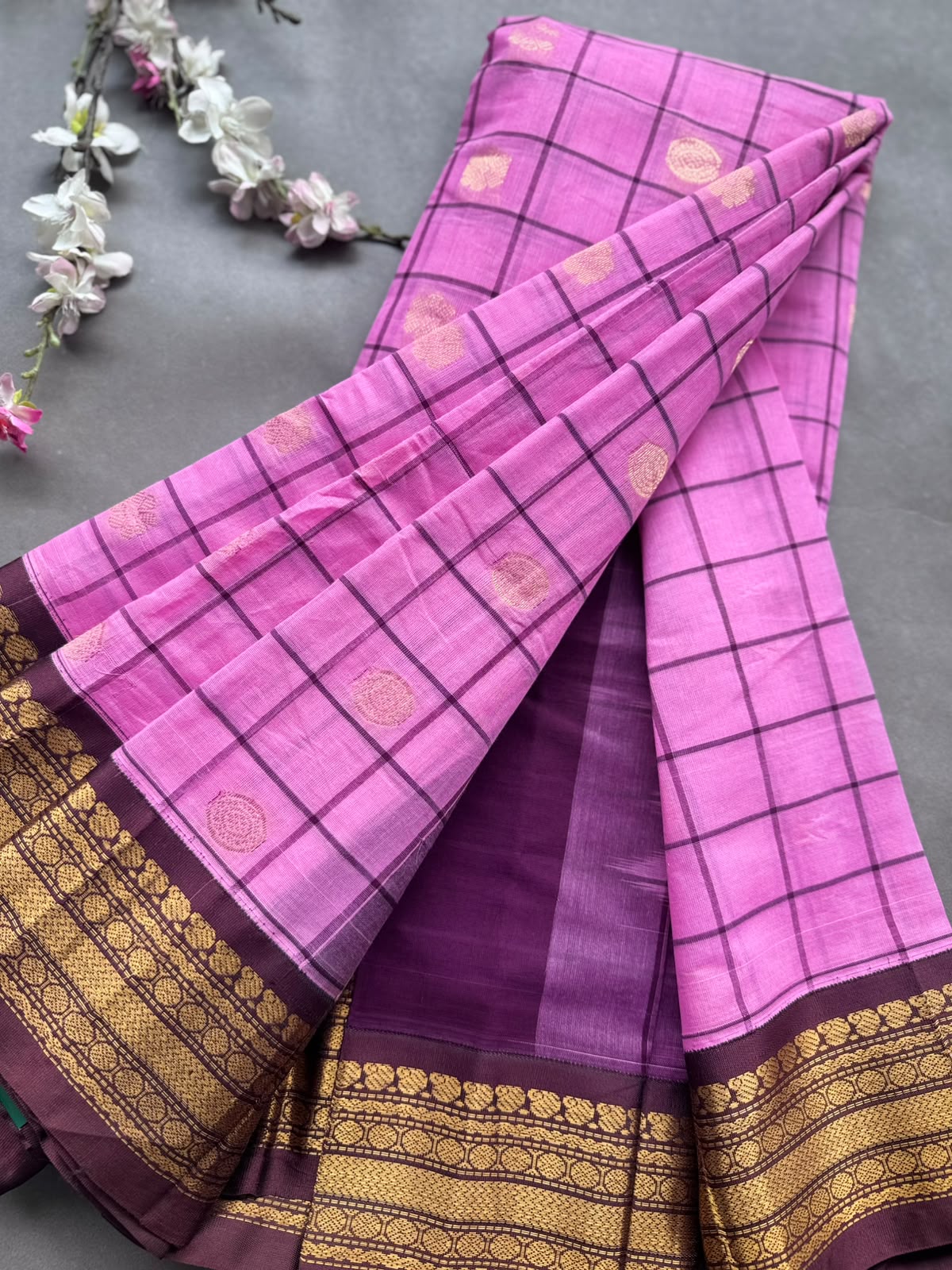 Pink Checks Pure Gadwal Cotton Saree 108