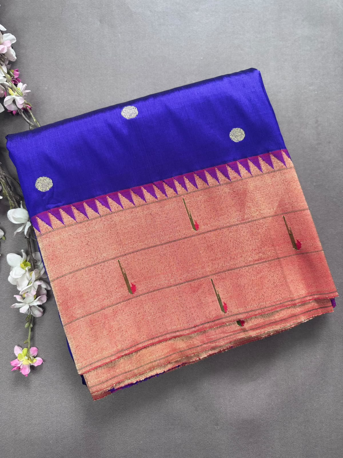 Royal Blue Pure Paithani Silk Saree (Swara)