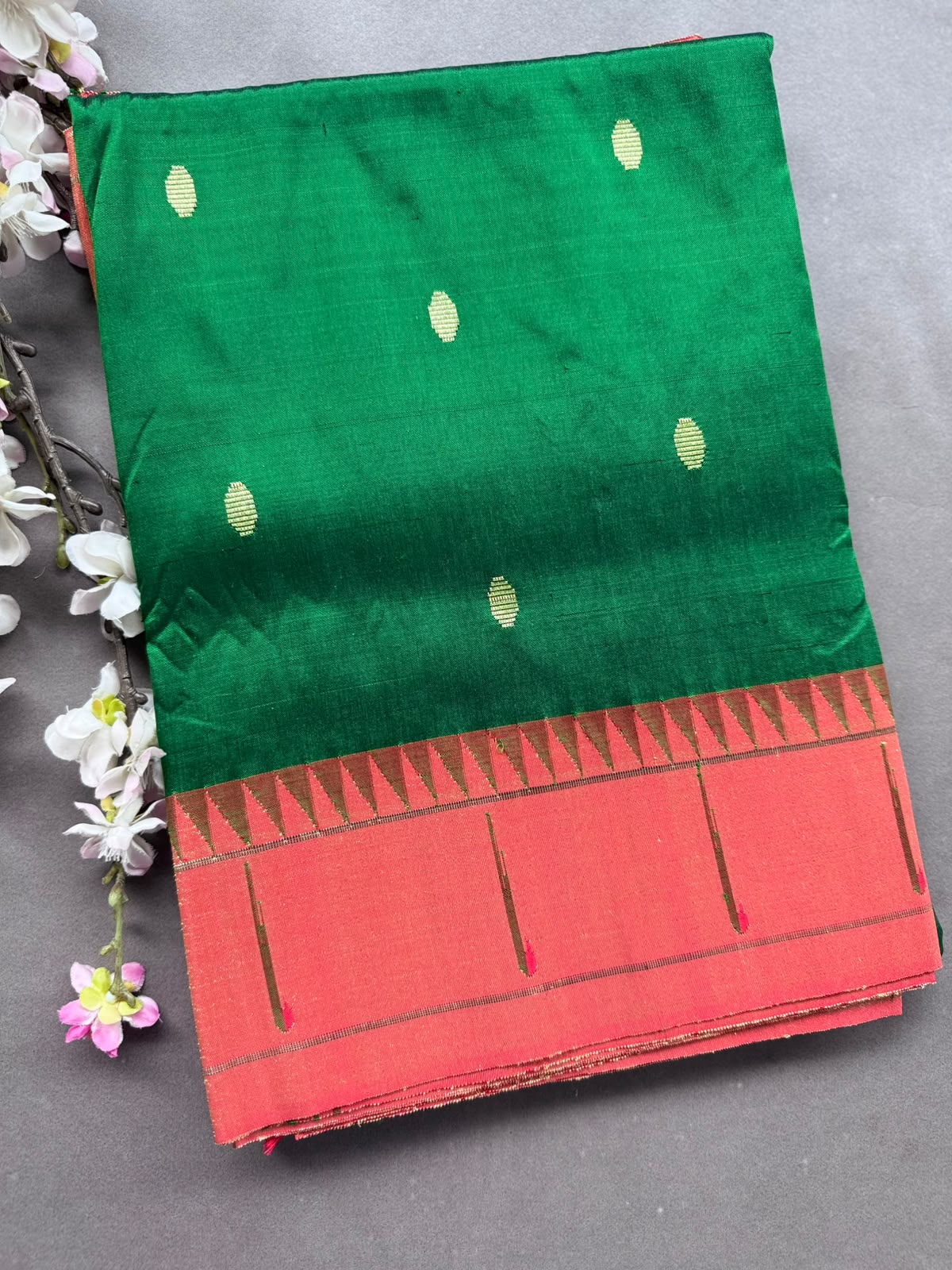 Green Pure Paithani Silk Saree (Swara)