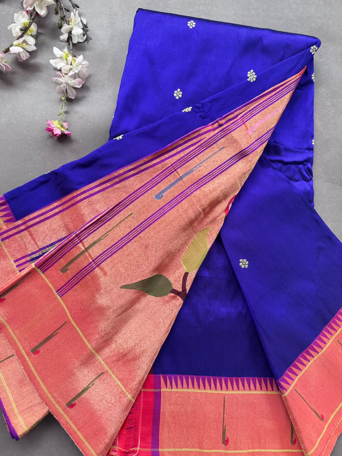 Royal Blue Pure Paithani Silk Saree (Swara)