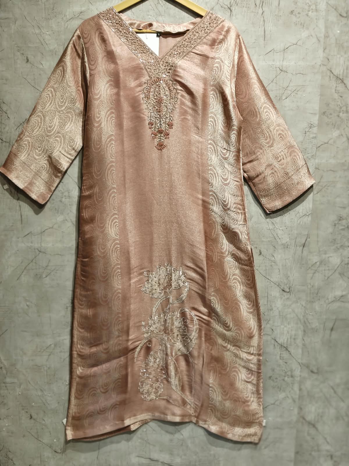 Peach Banarasi Tissue Silk Straight Kurtha 112