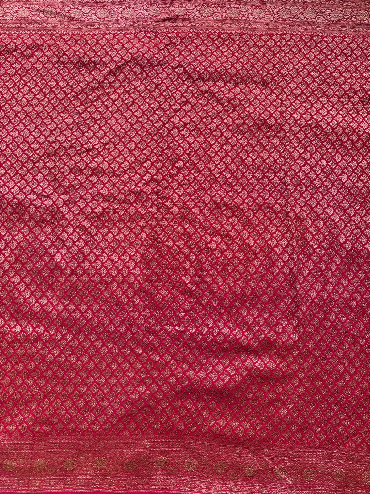 Red n Bottle Green Half n Half Pure Benarasi Crepe Saree 109