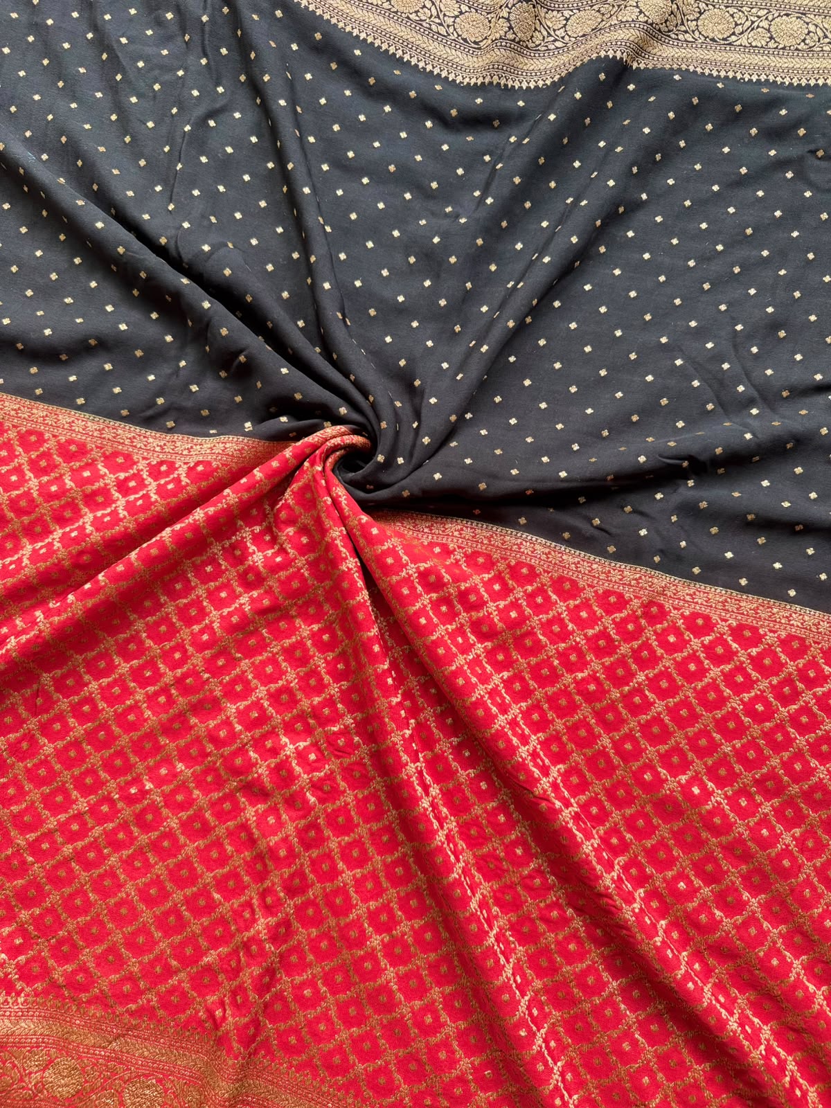 Red n Black Half n Half Pure Benarasi Crepe Saree 109