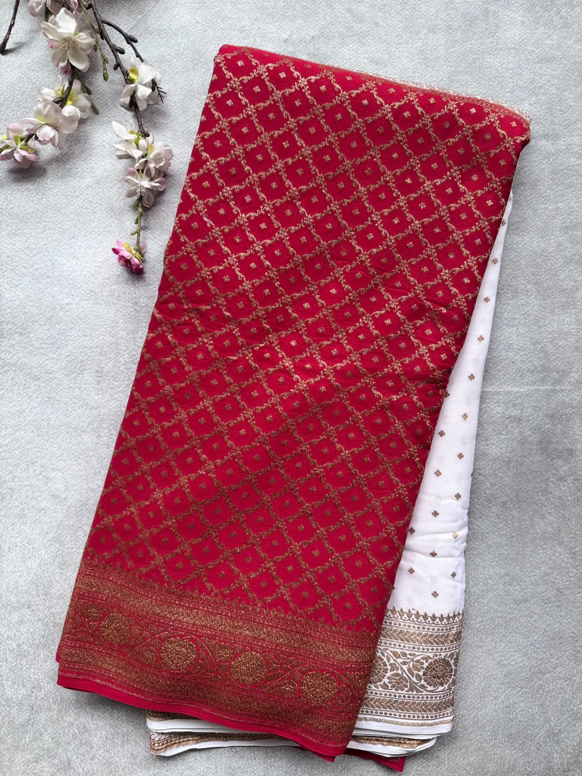 Red n White Half n Half Pure Benarasi Crepe Saree 109