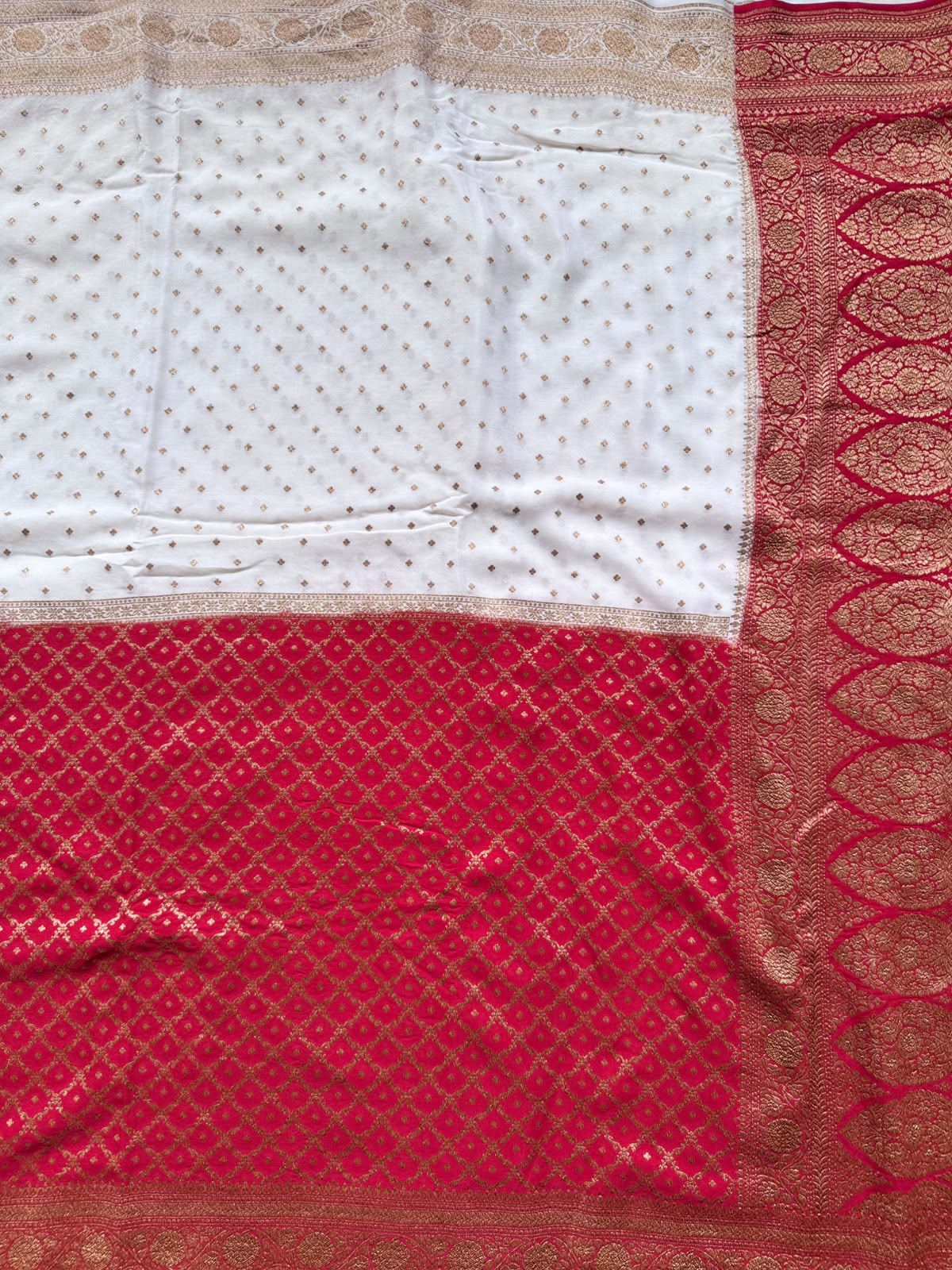 Red n White Half n Half Pure Benarasi Crepe Saree 109