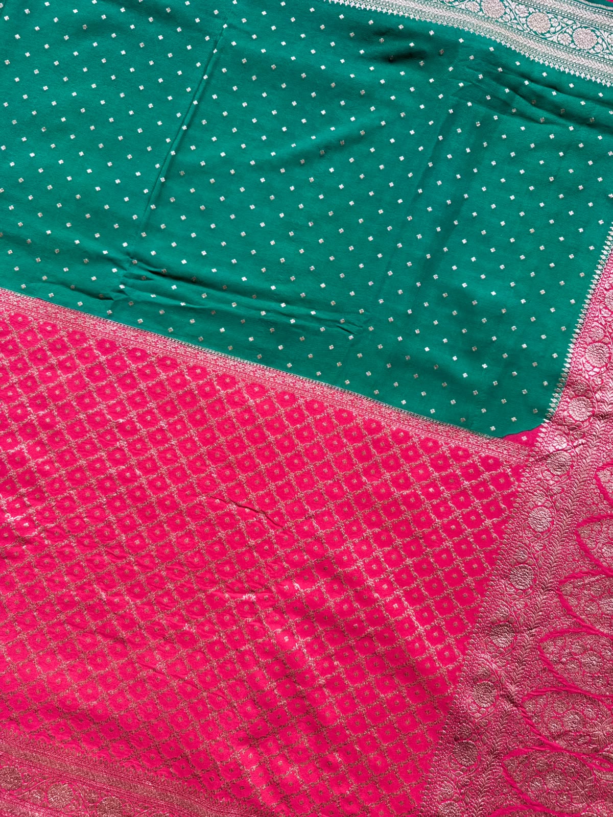 Red n Bottle Green Half n Half Pure Benarasi Crepe Saree 109