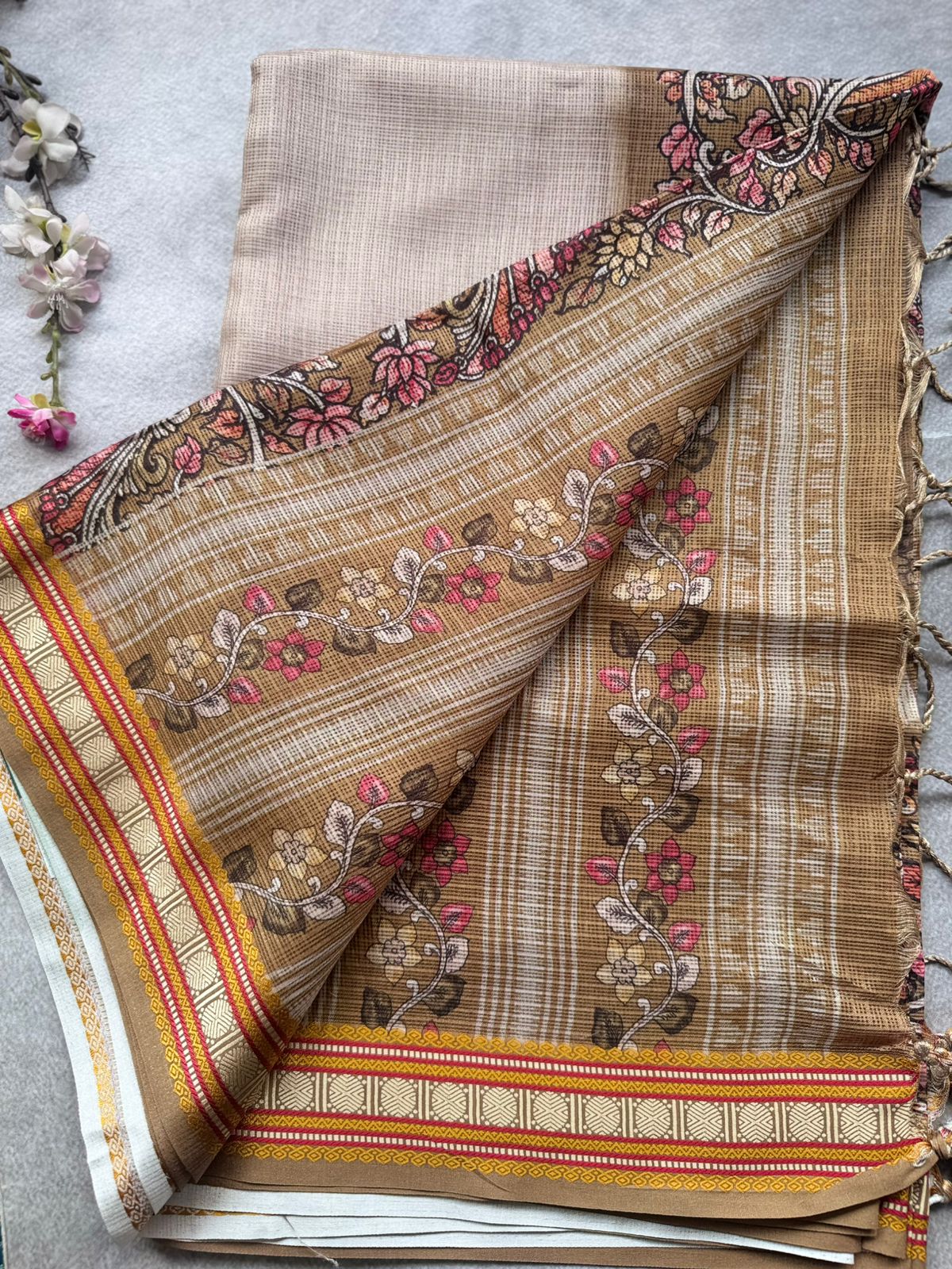 Cream Kalamkari Jute Linen Saree 109