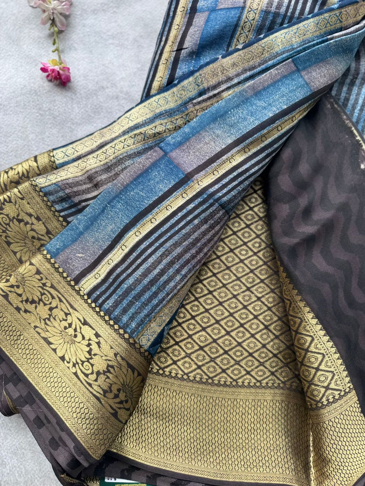 Navy Blue Pure Mysore Crepe Silk Saree (Swara)