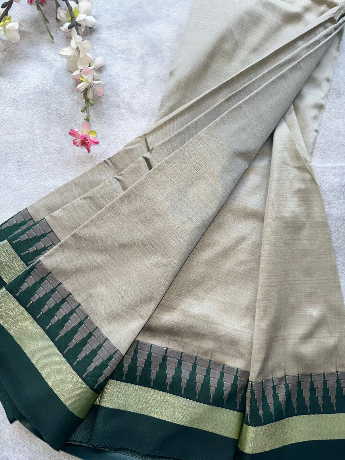Cream Semi Silk Saree 109