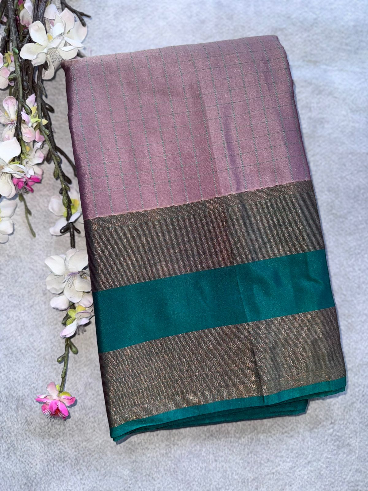 Mauve Pink Checks Semi Silk Saree 109