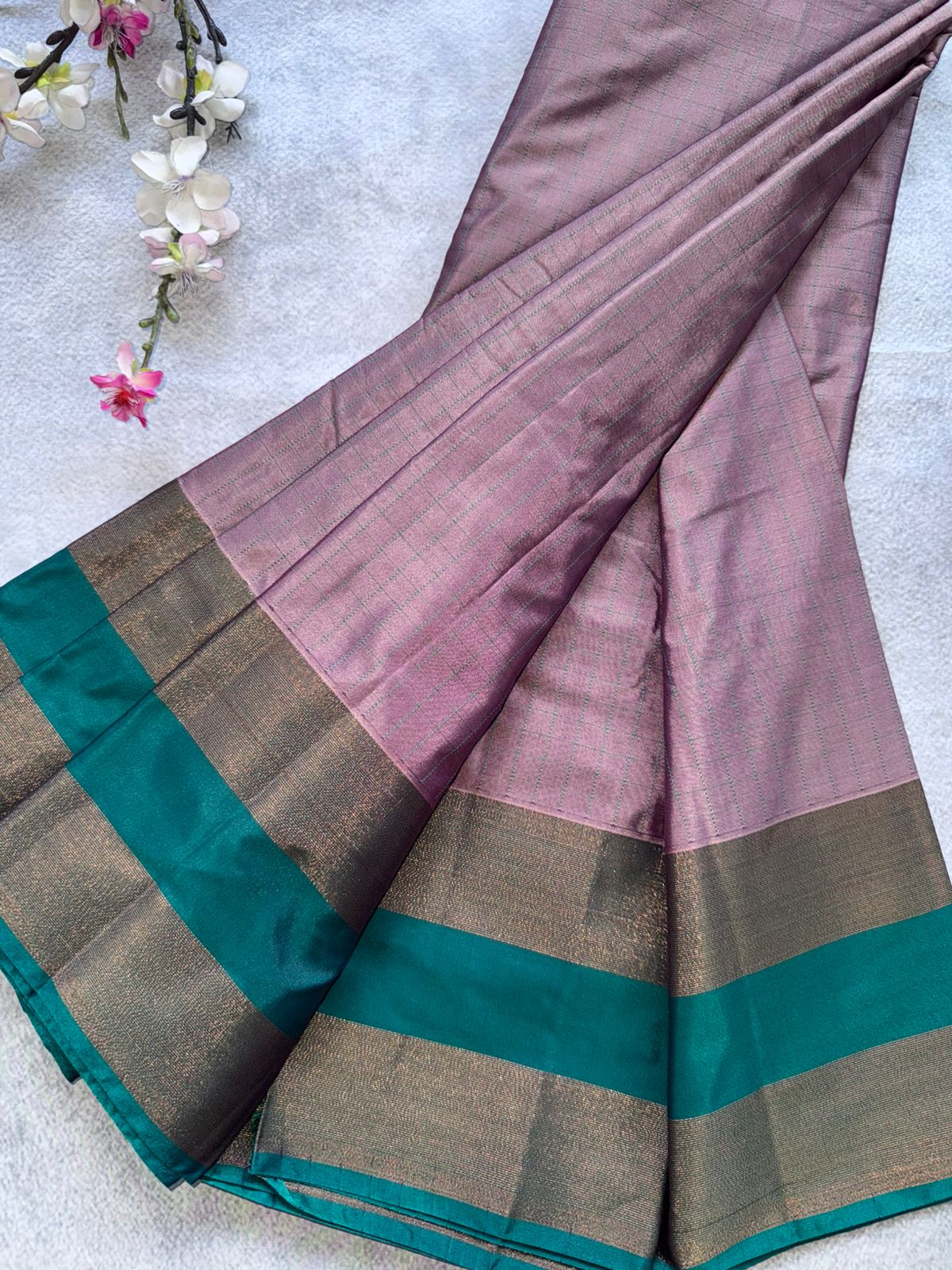 Mauve Pink Checks Semi Silk Saree 109