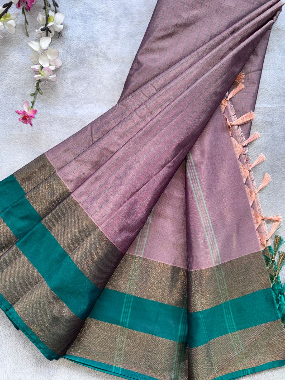 Mauve Pink Checks Semi Silk Saree 109
