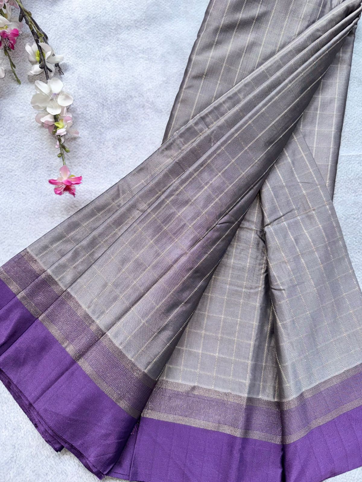 Grey Checks Semi Silk Saree 109