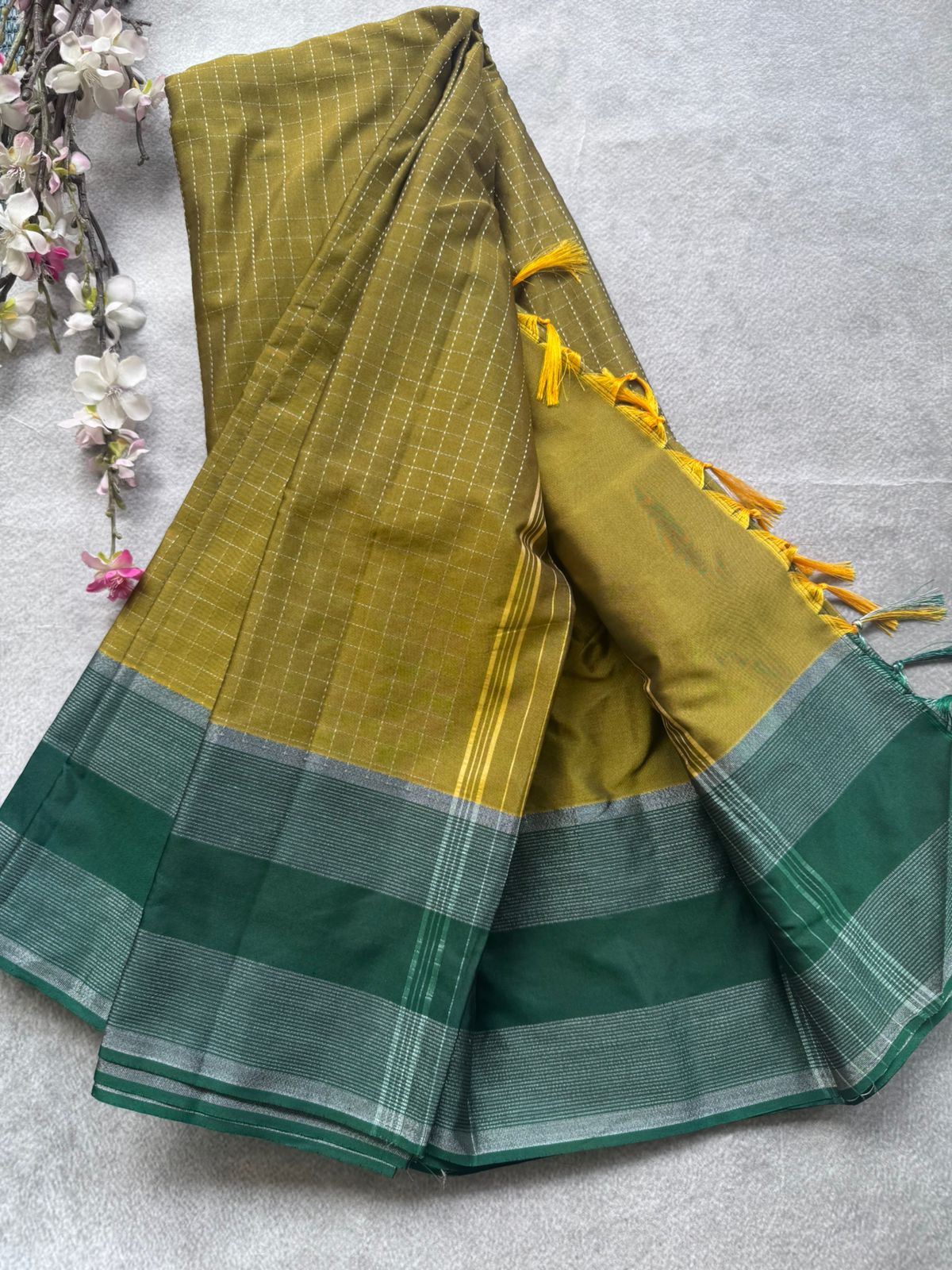 Mehandi Green Checks Semi Silk Saree 109