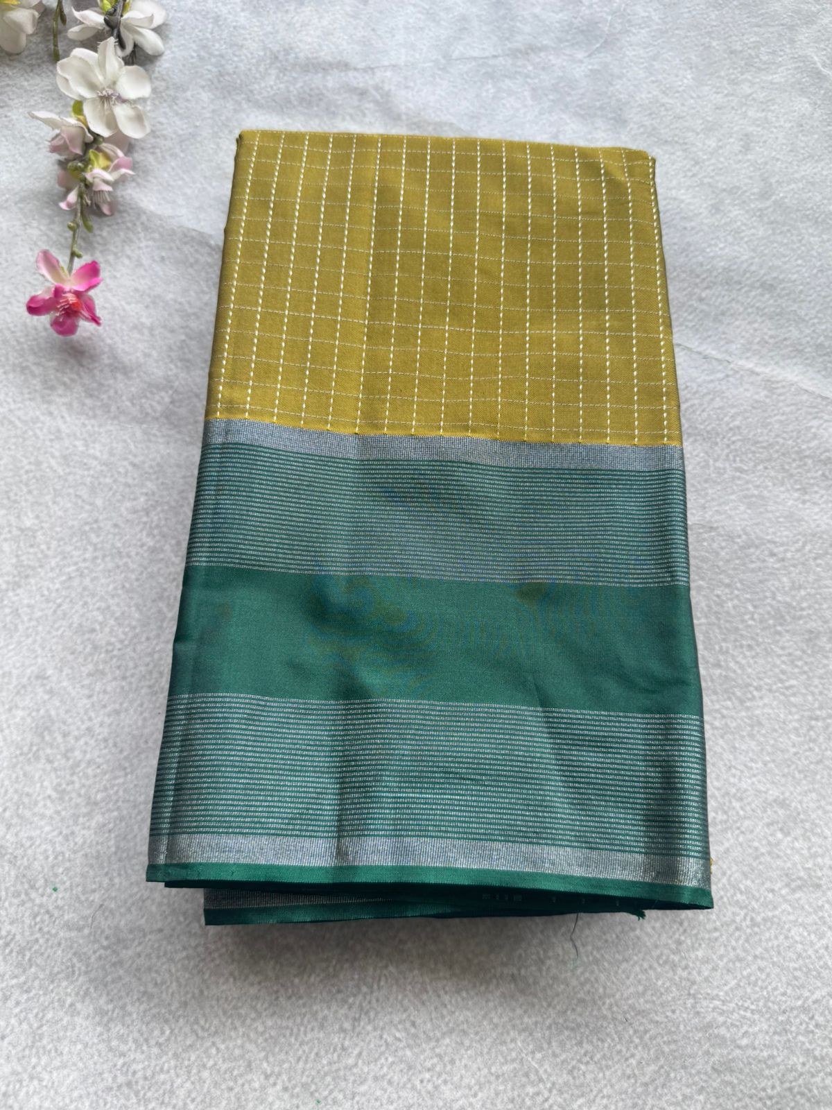 Mehandi Green Checks Semi Silk Saree 109