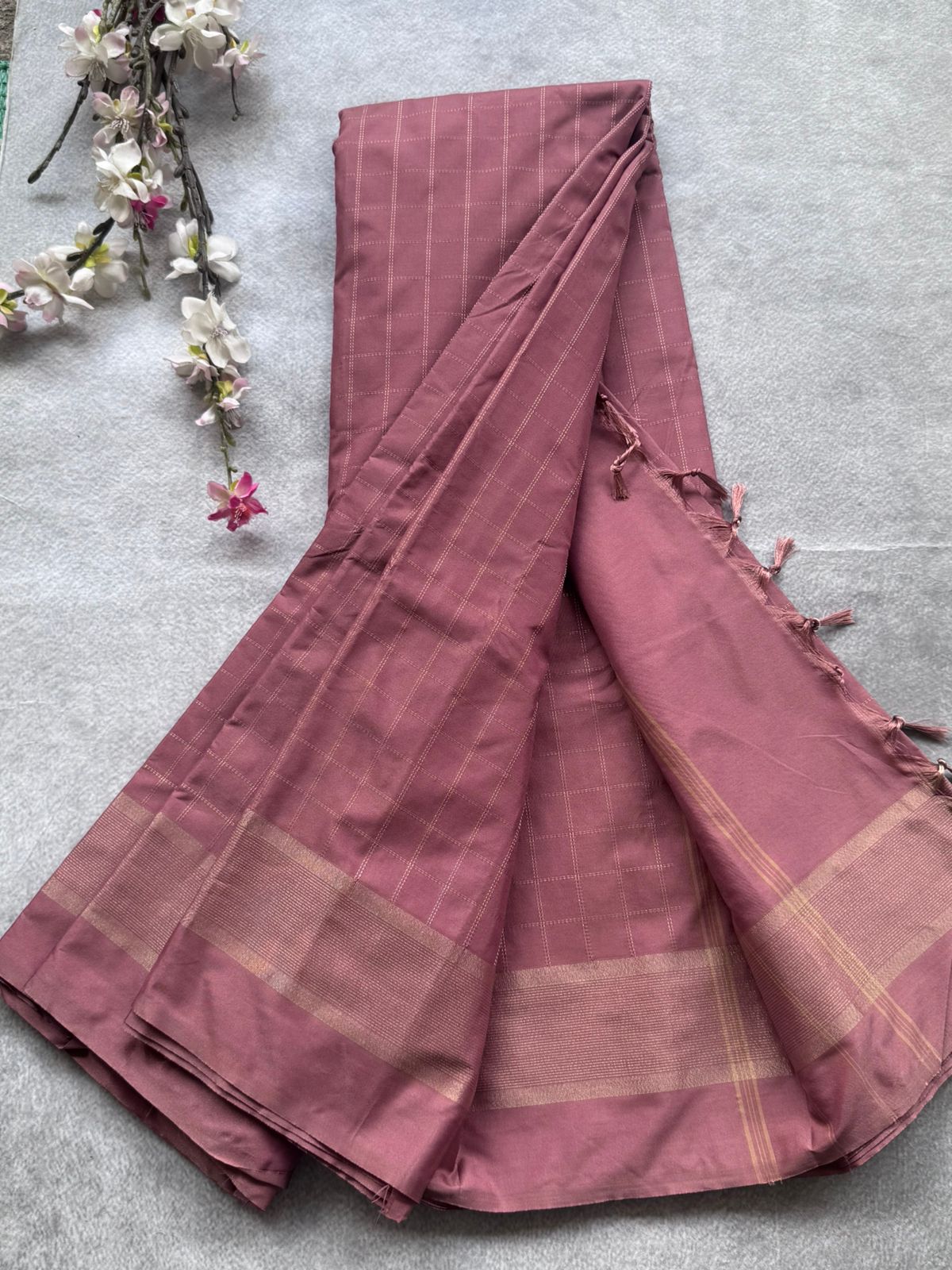 Mauve Pink Checks Semi Silk Saree 109